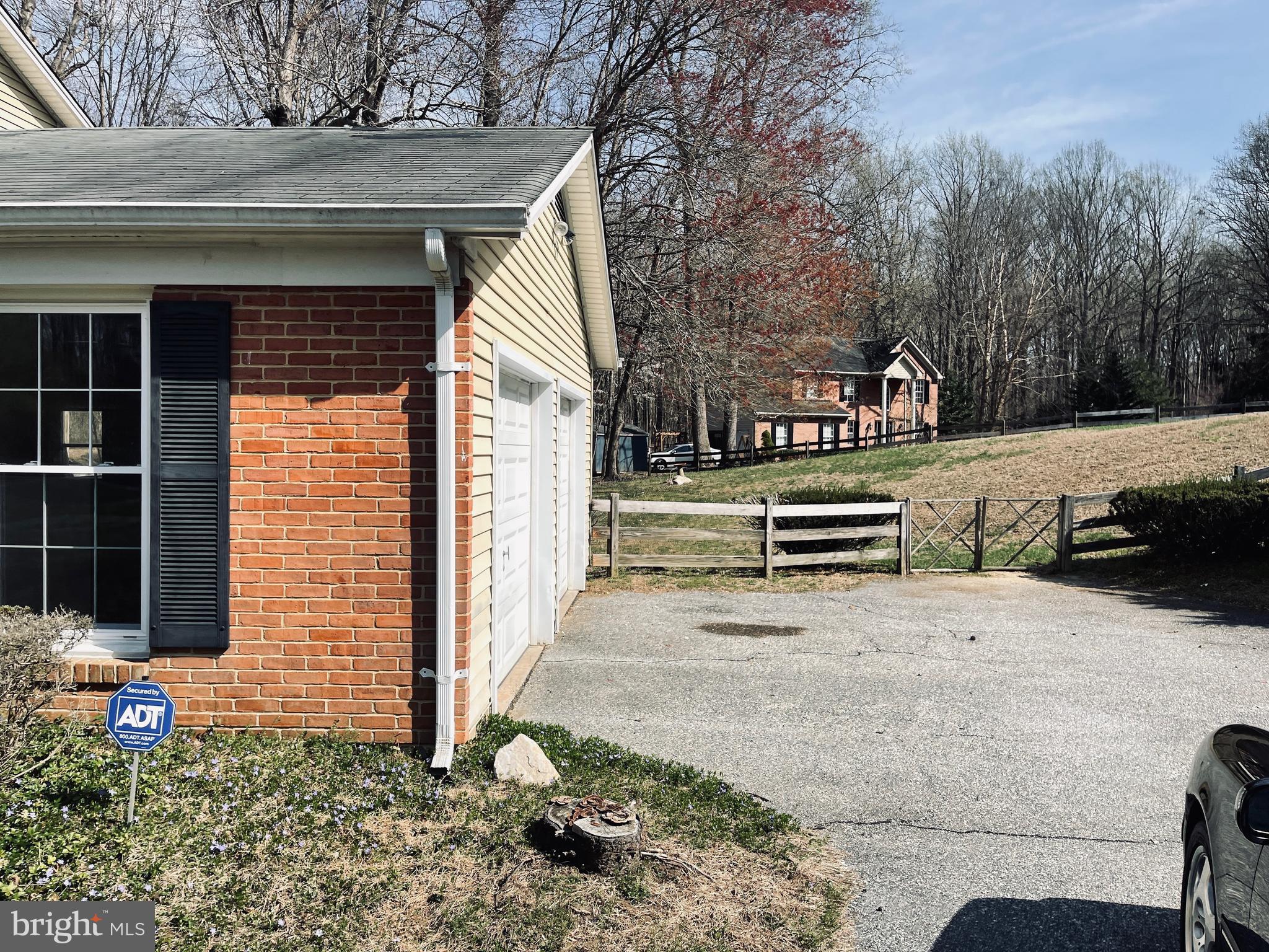 FOLLY FARMS - Residential