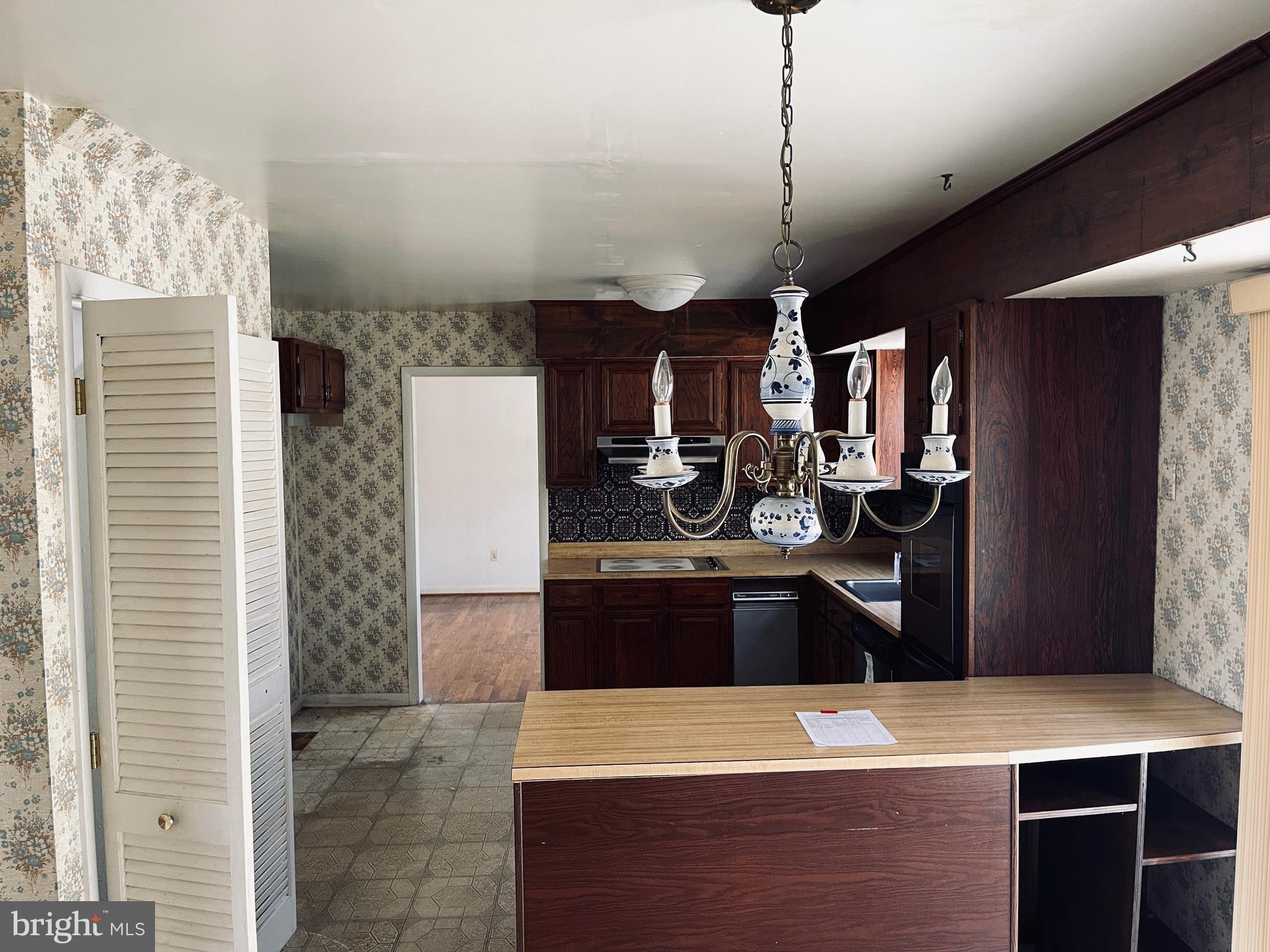 FOLLY FARMS - Residential