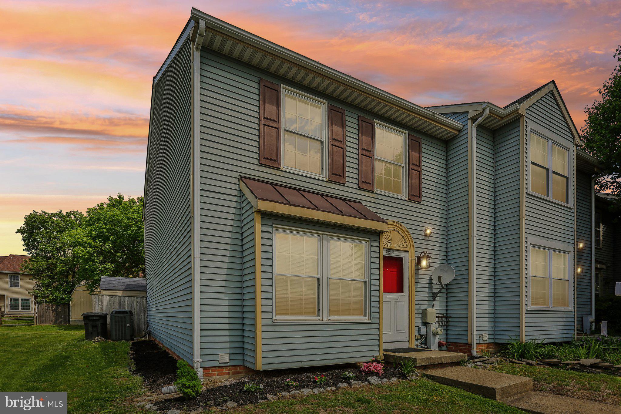 RIVERSIDE - Residential