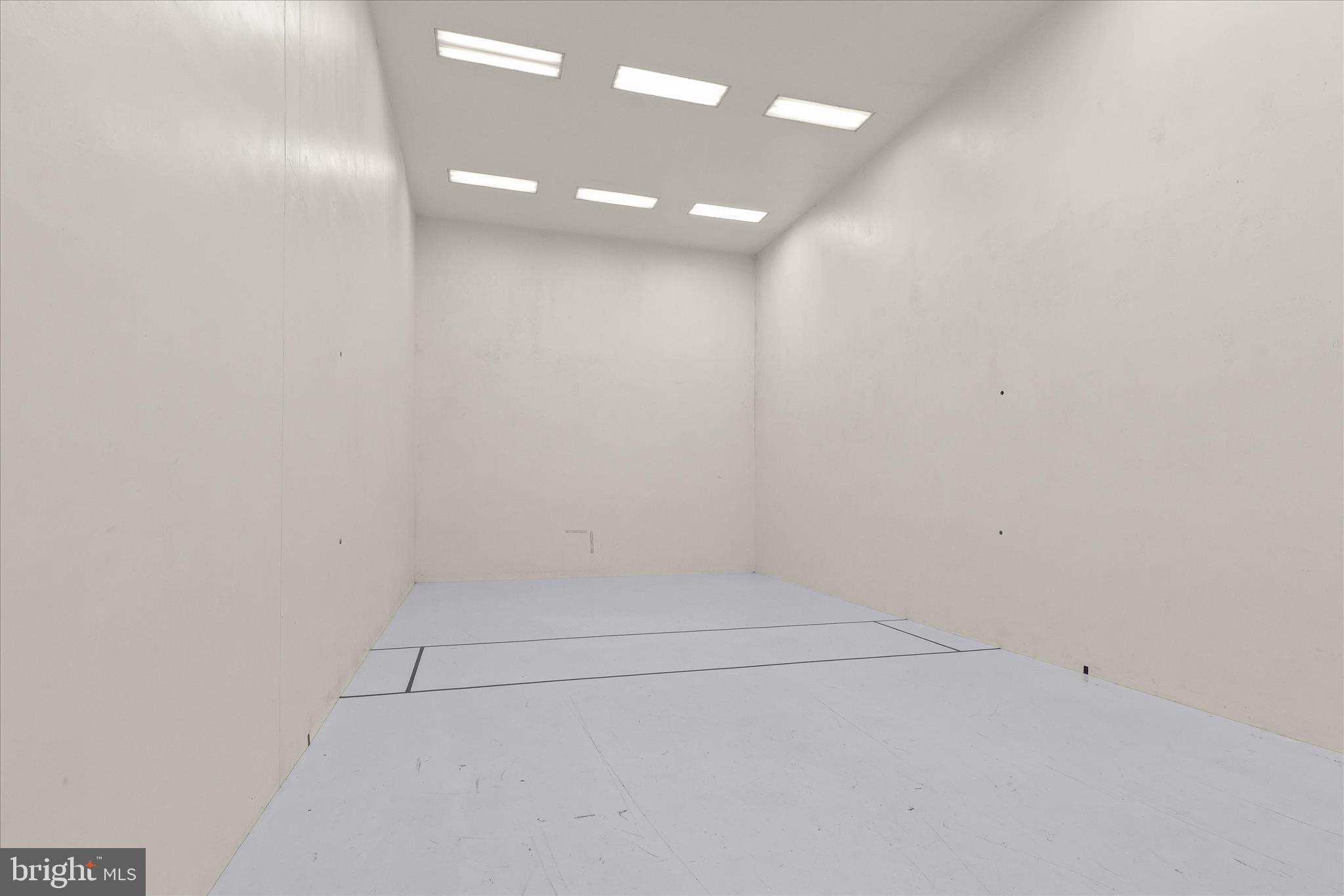 FARSIDE - Residential