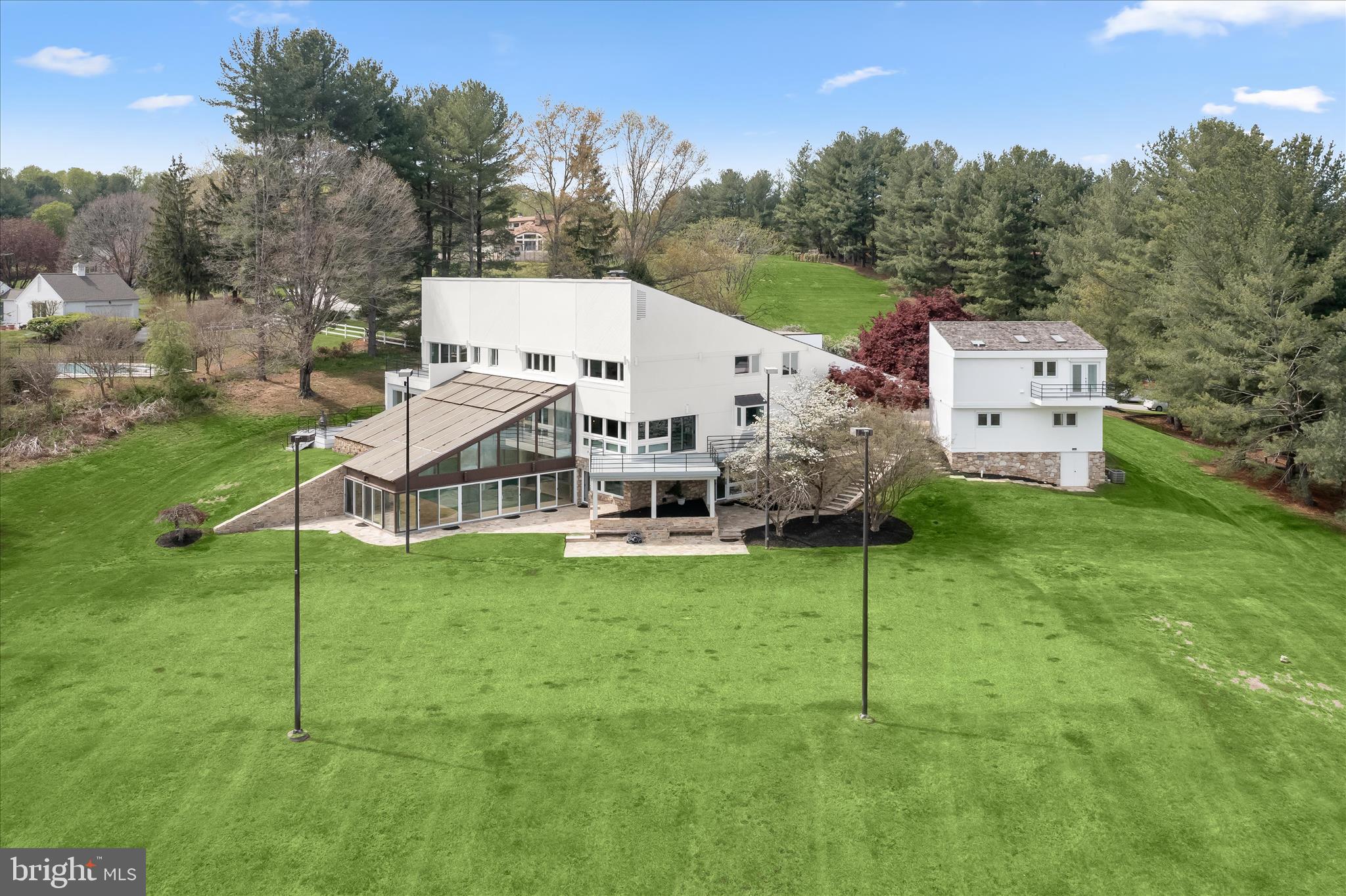 FARSIDE - Residential