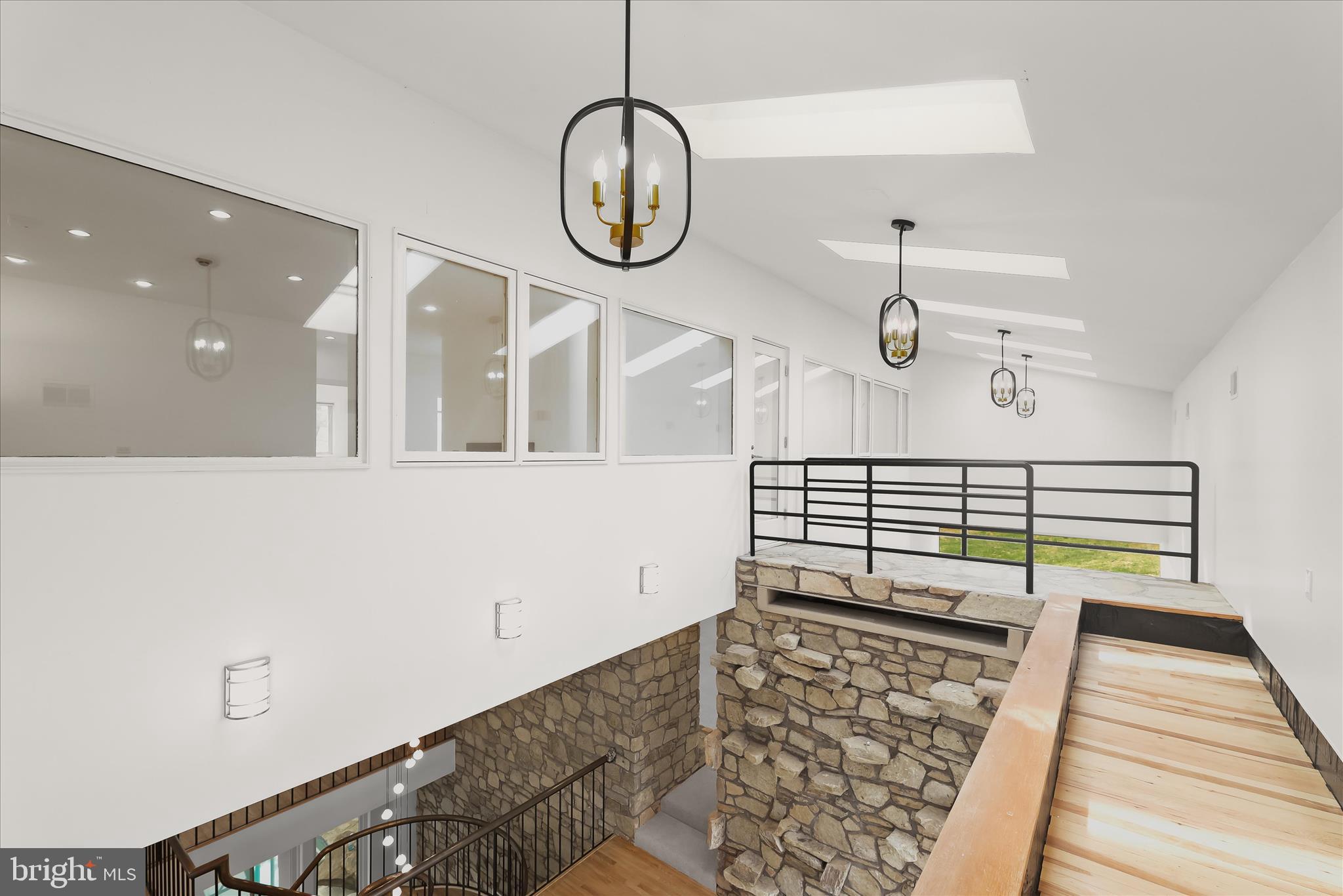 FARSIDE - Residential