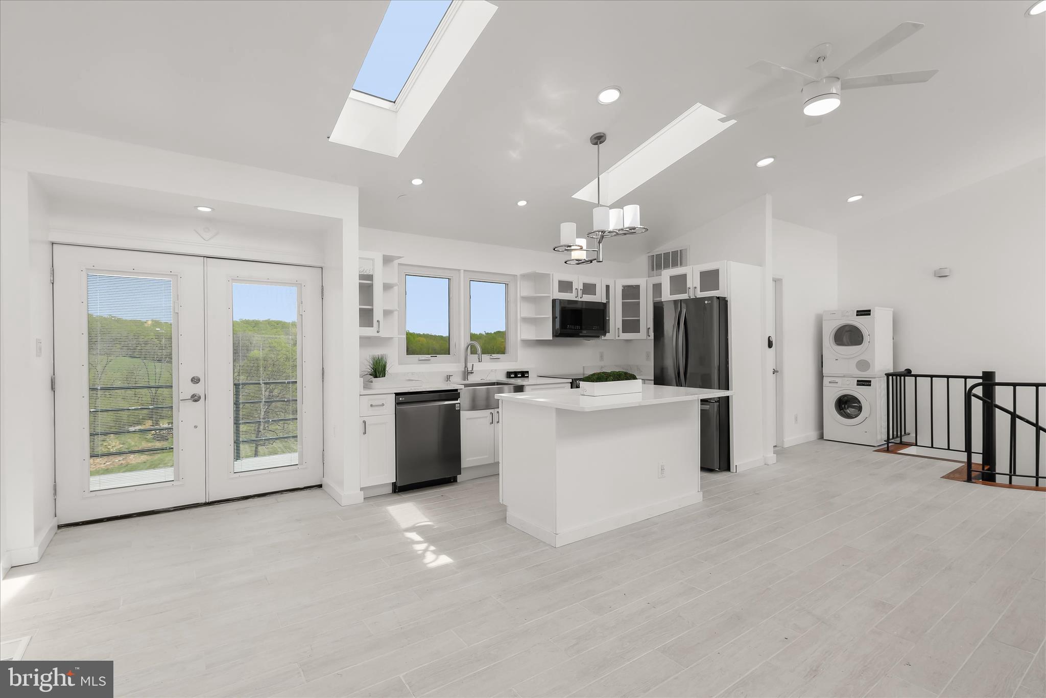 FARSIDE - Residential