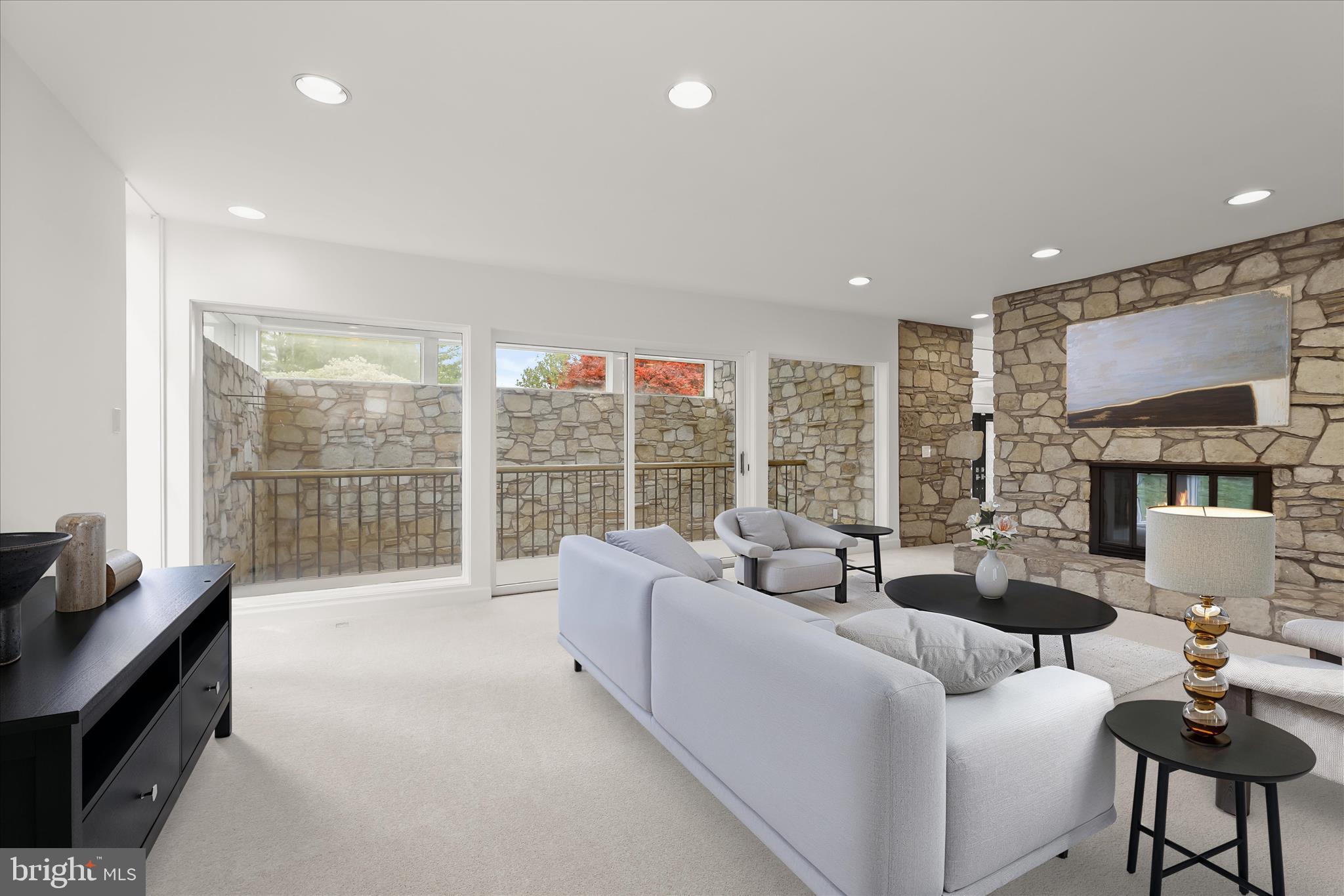 FARSIDE - Residential