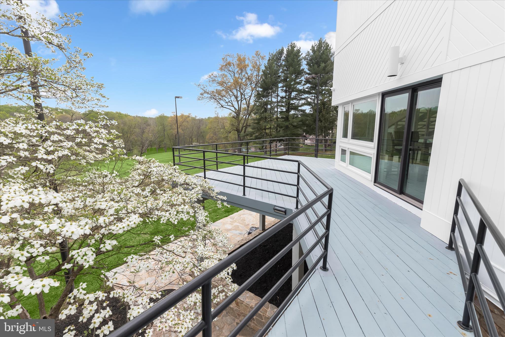 FARSIDE - Residential