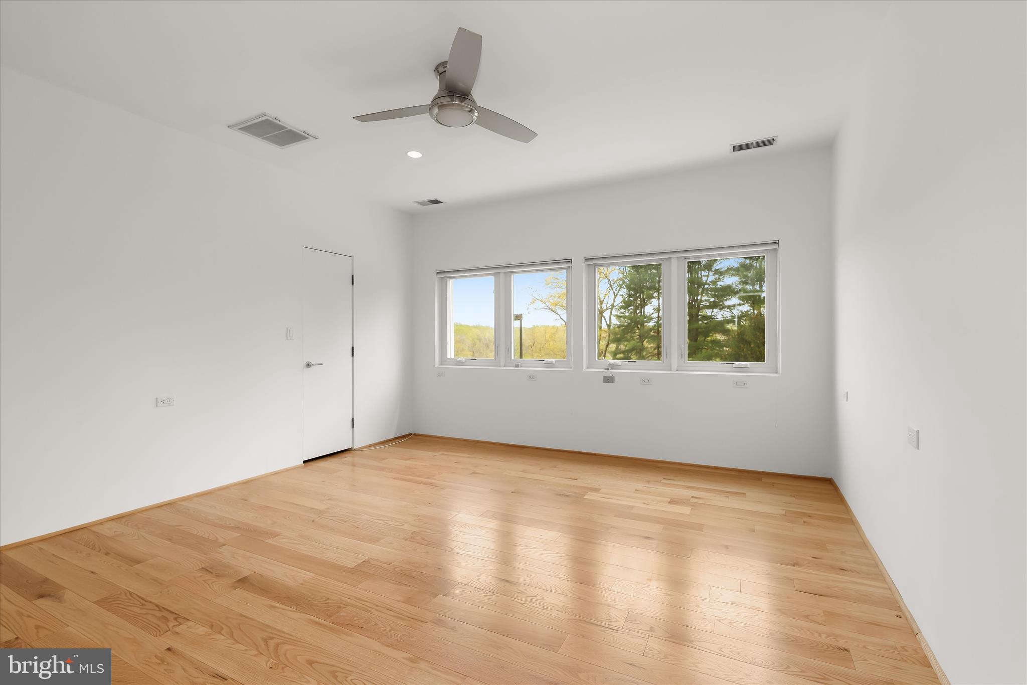 FARSIDE - Residential