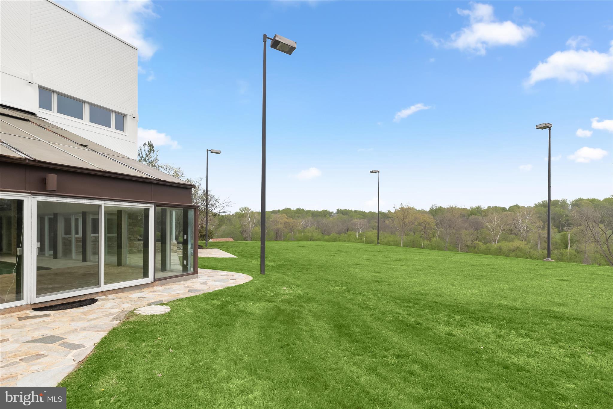 FARSIDE - Residential