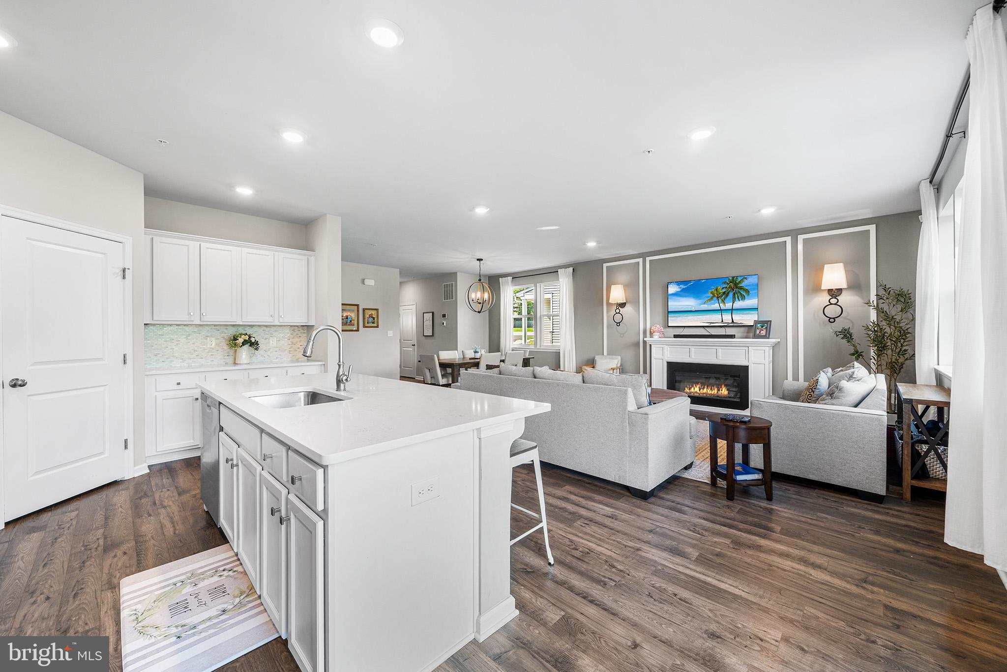 PROVIDENCE LANDING - Residential