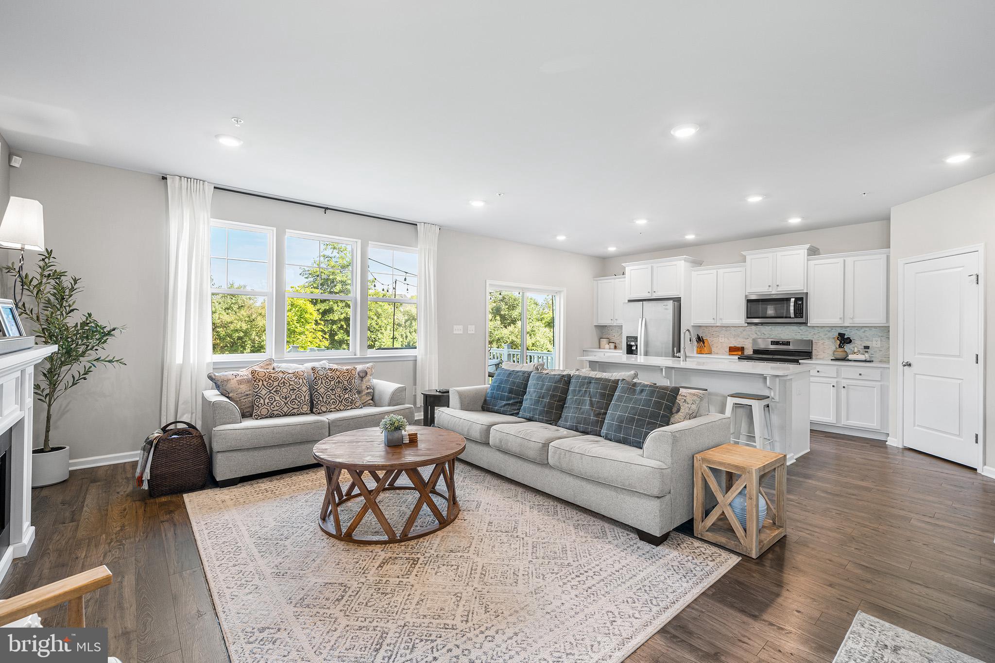 PROVIDENCE LANDING - Residential