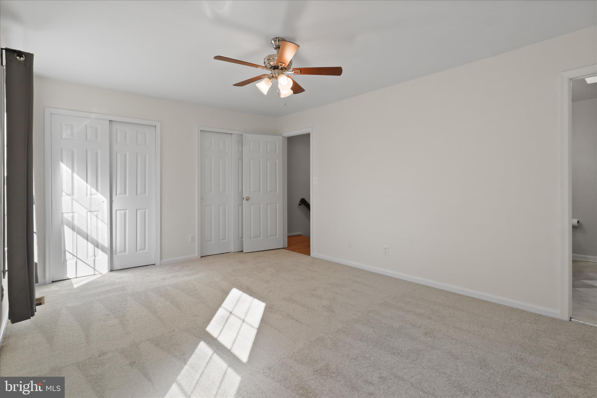 TYSONS TOWNES - Residential