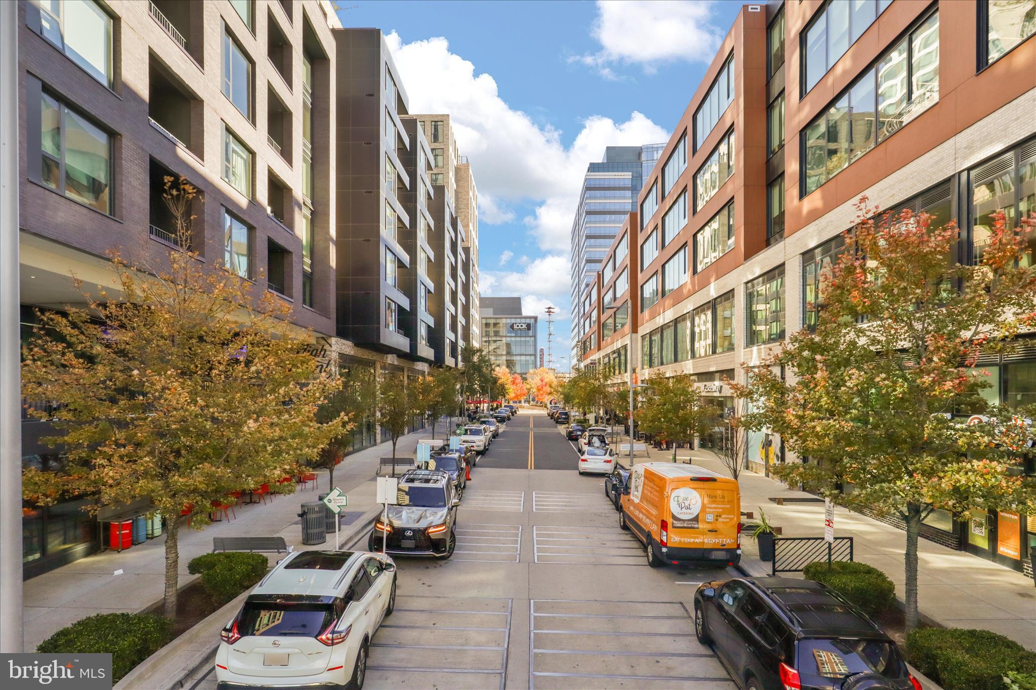 TYSONS TOWNES - Residential