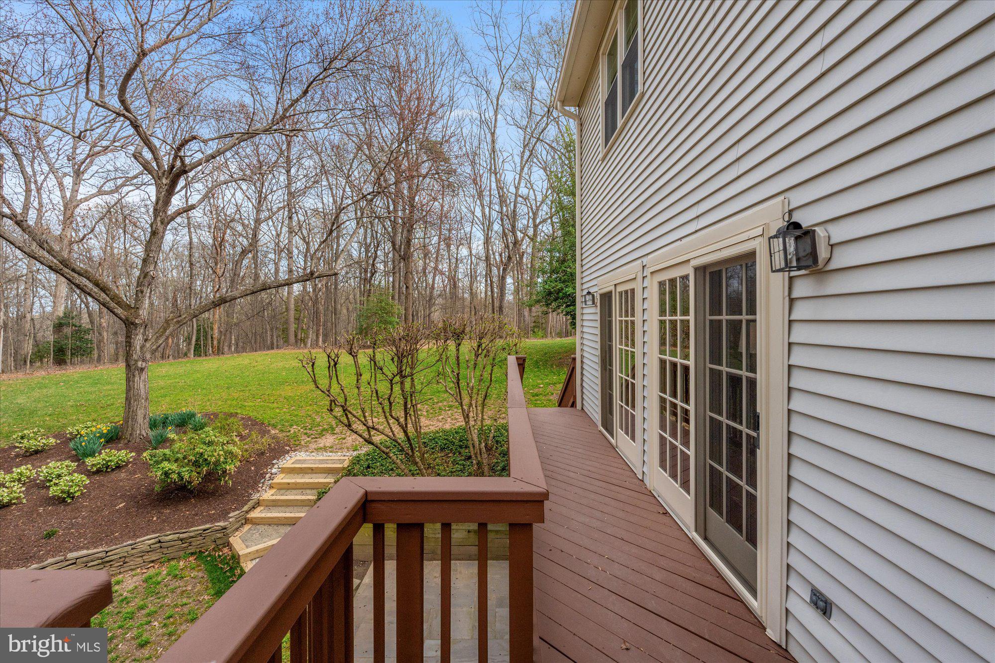 COLVIN RUN ESTATES - Residential