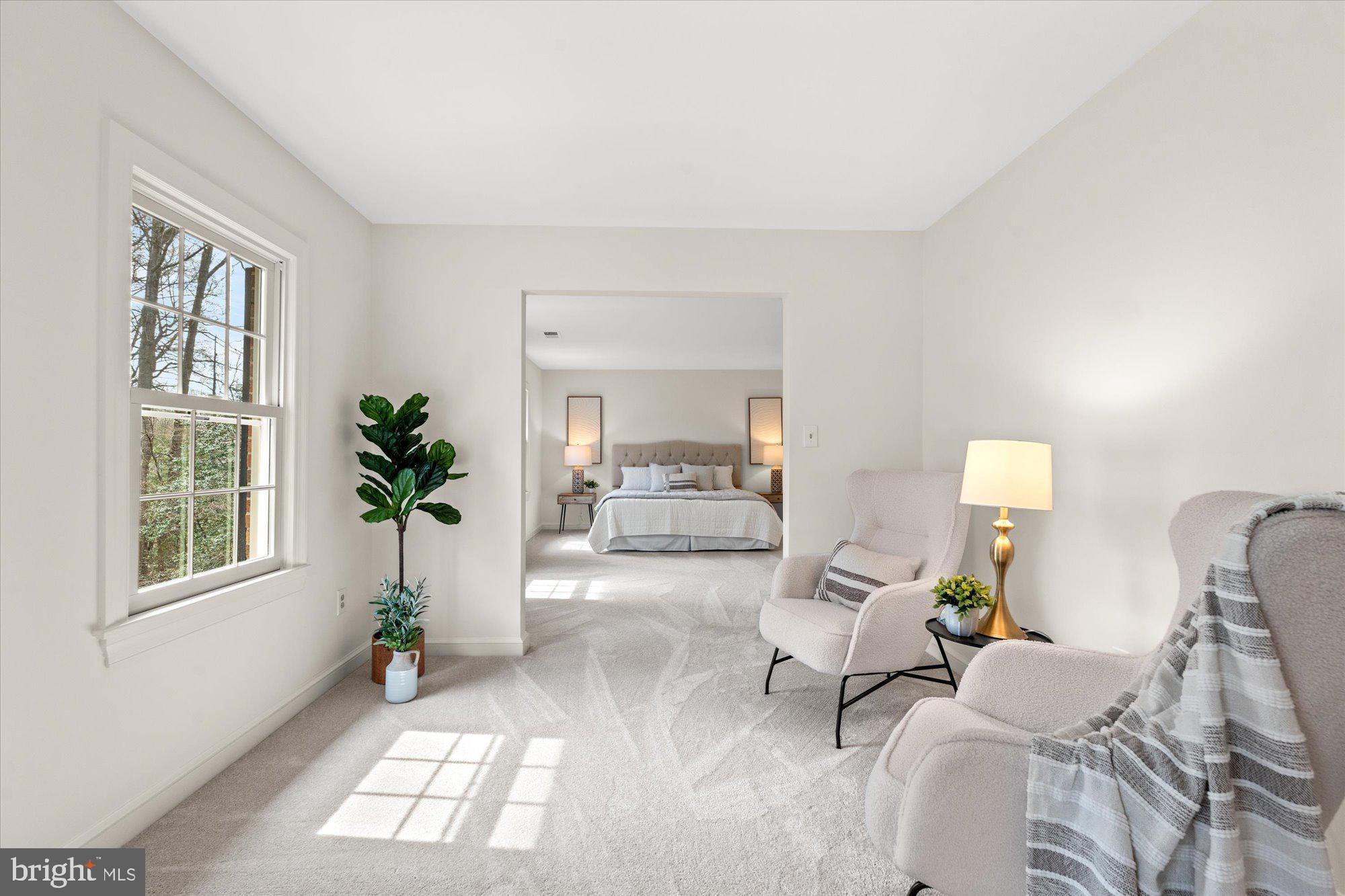 COLVIN RUN ESTATES - Residential