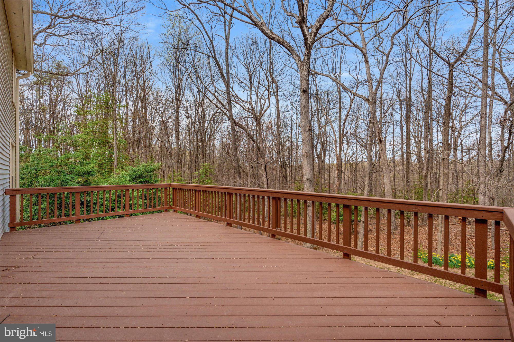 COLVIN RUN ESTATES - Residential