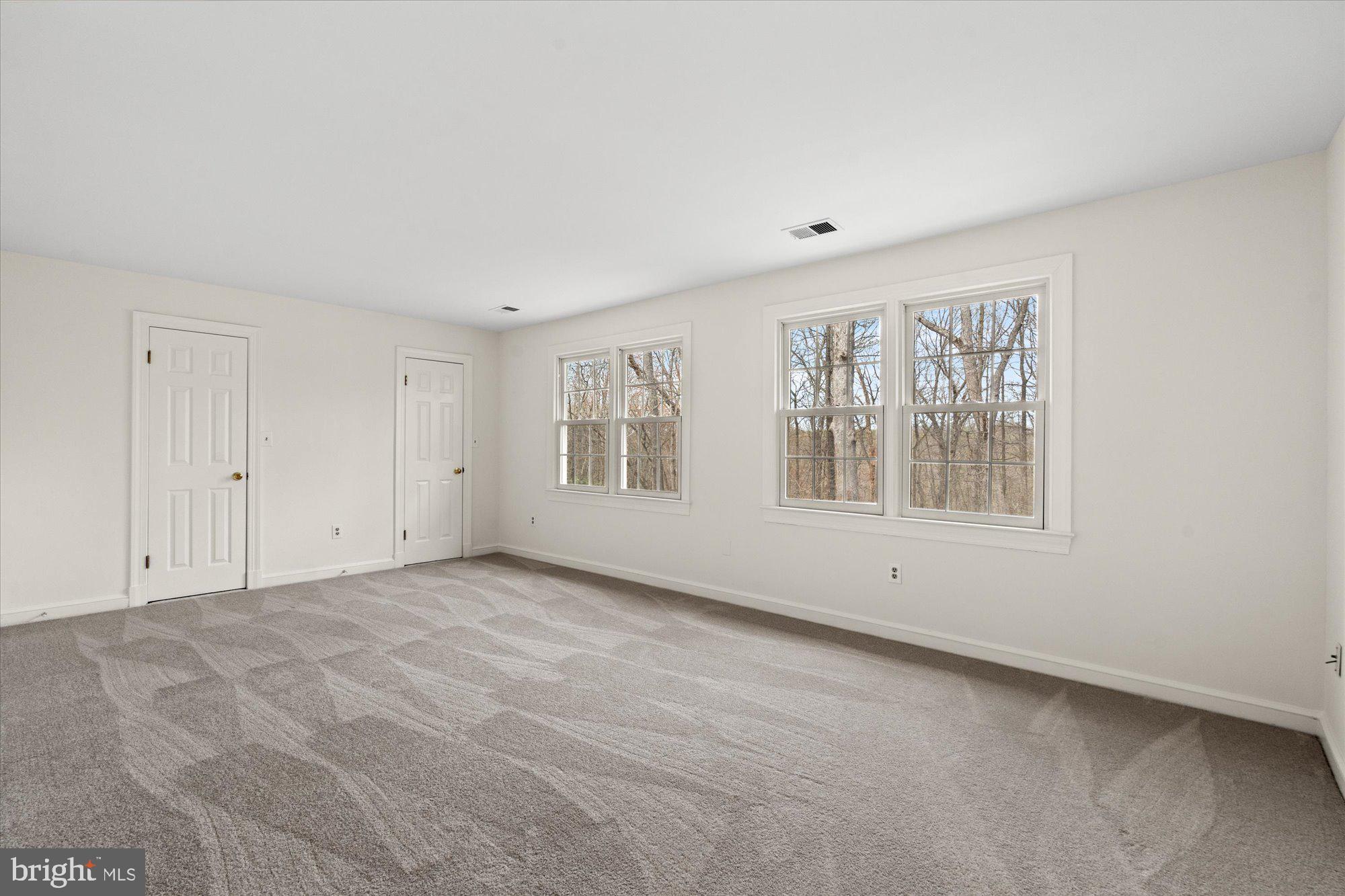 COLVIN RUN ESTATES - Residential