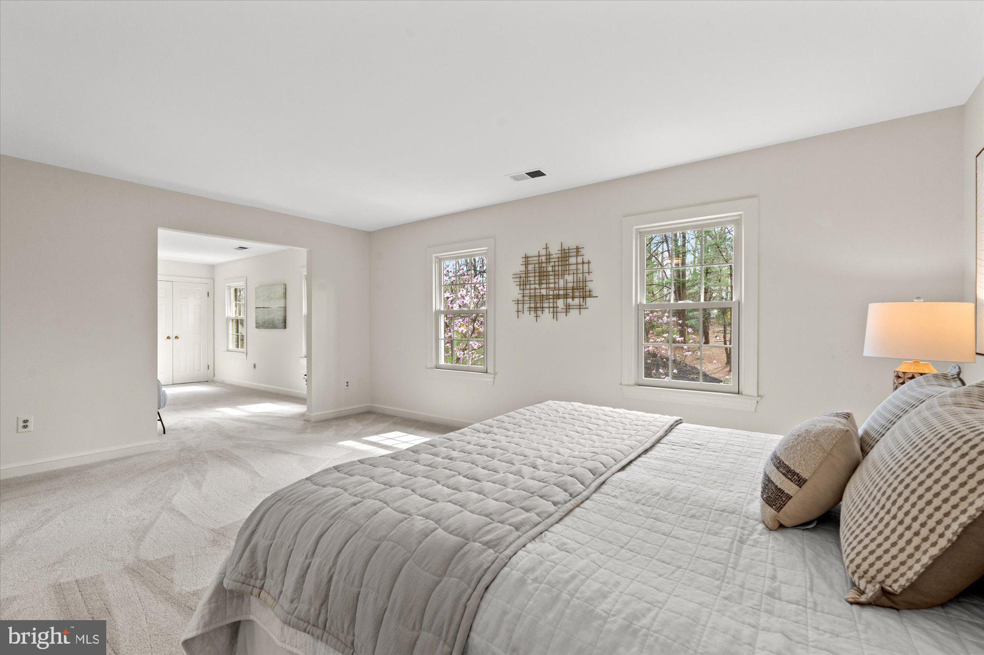 COLVIN RUN ESTATES - Residential