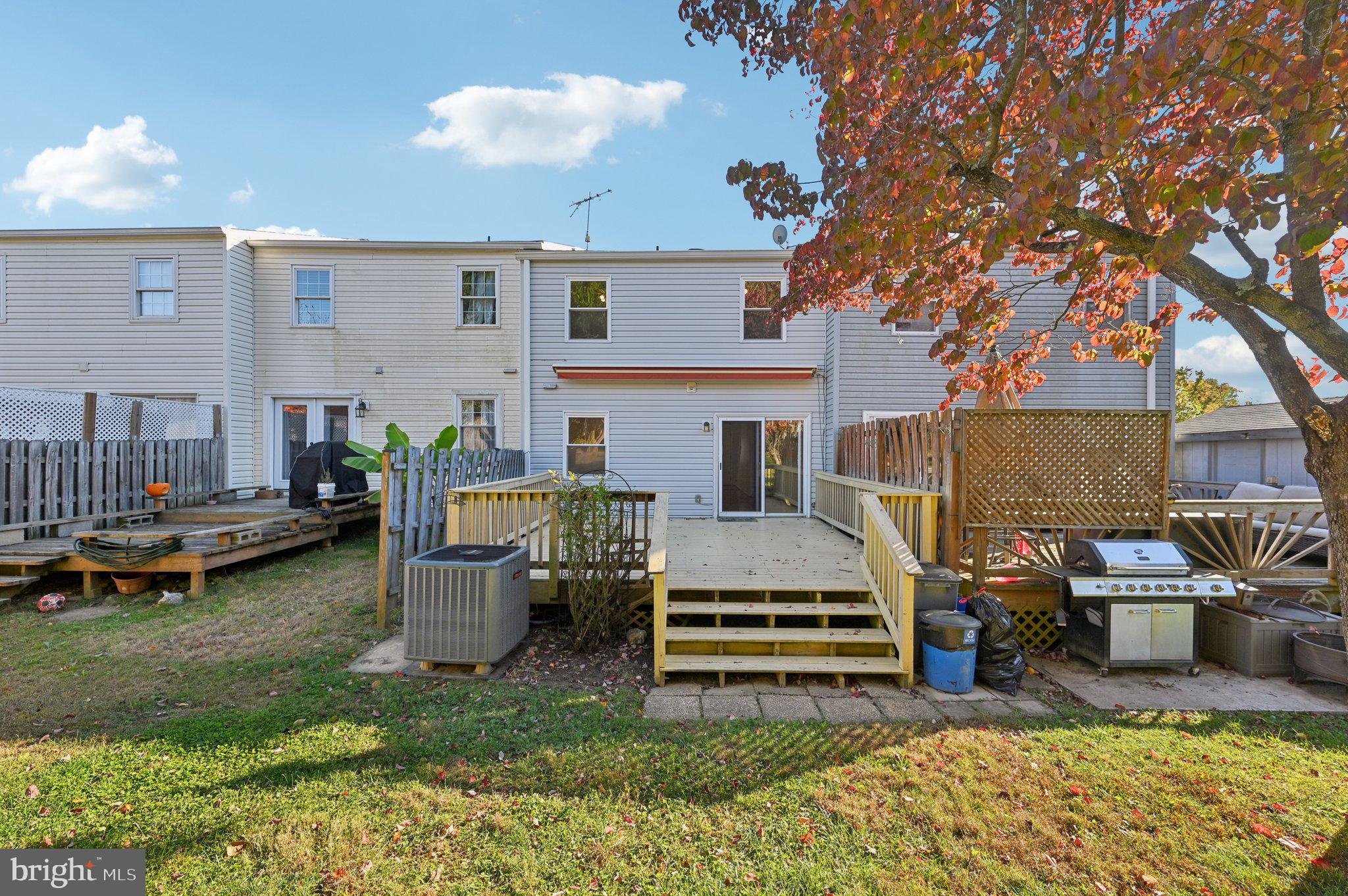 THE PLANTATIONS - Residential