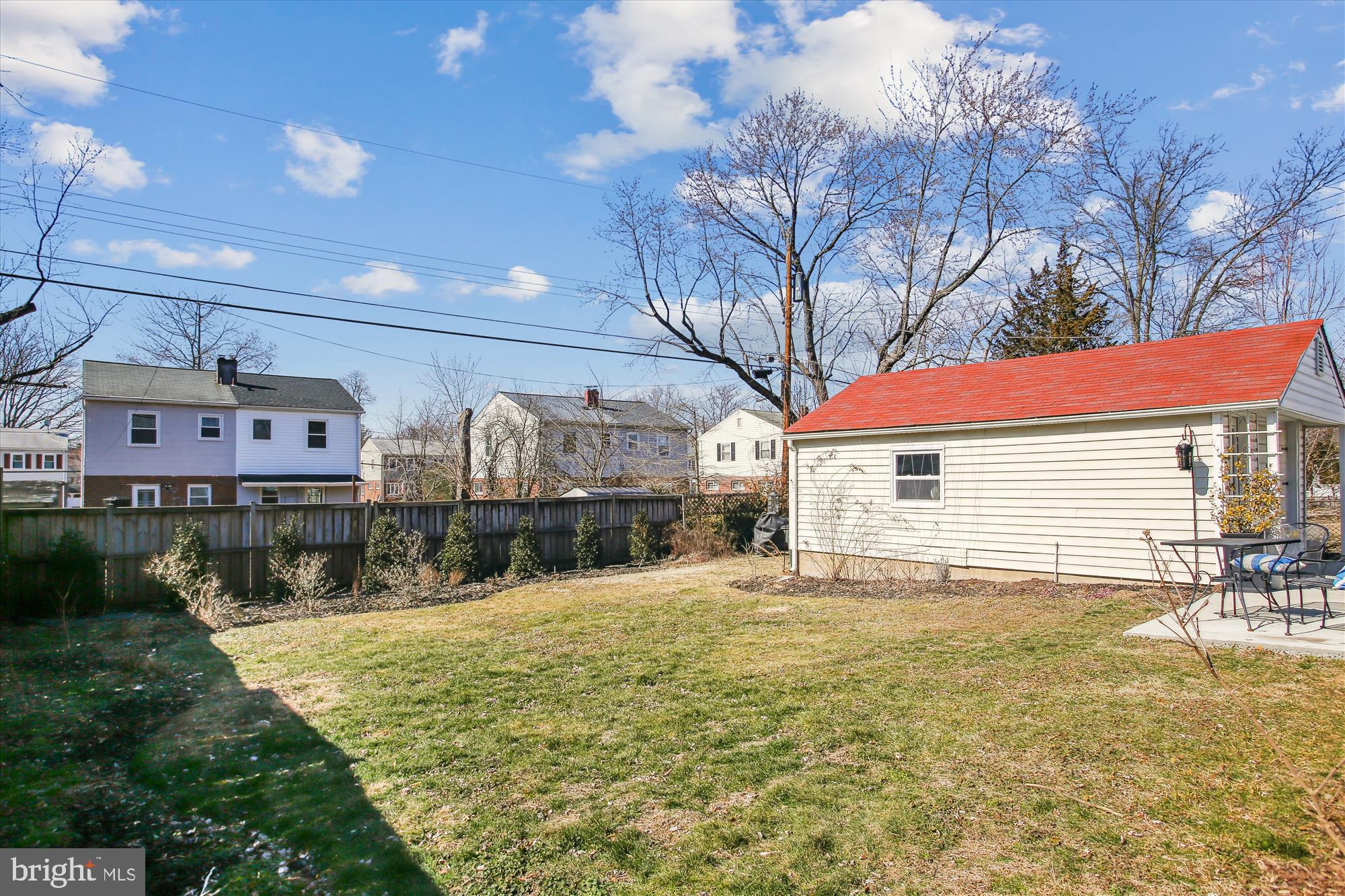 BUCKNELL MANOR - Residential