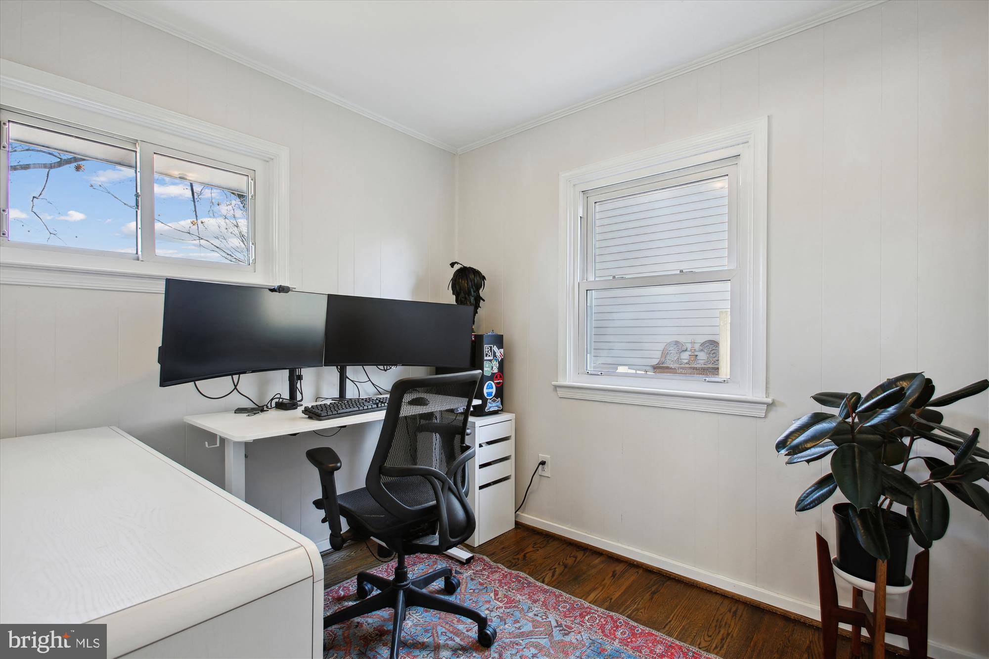 BUCKNELL MANOR - Residential