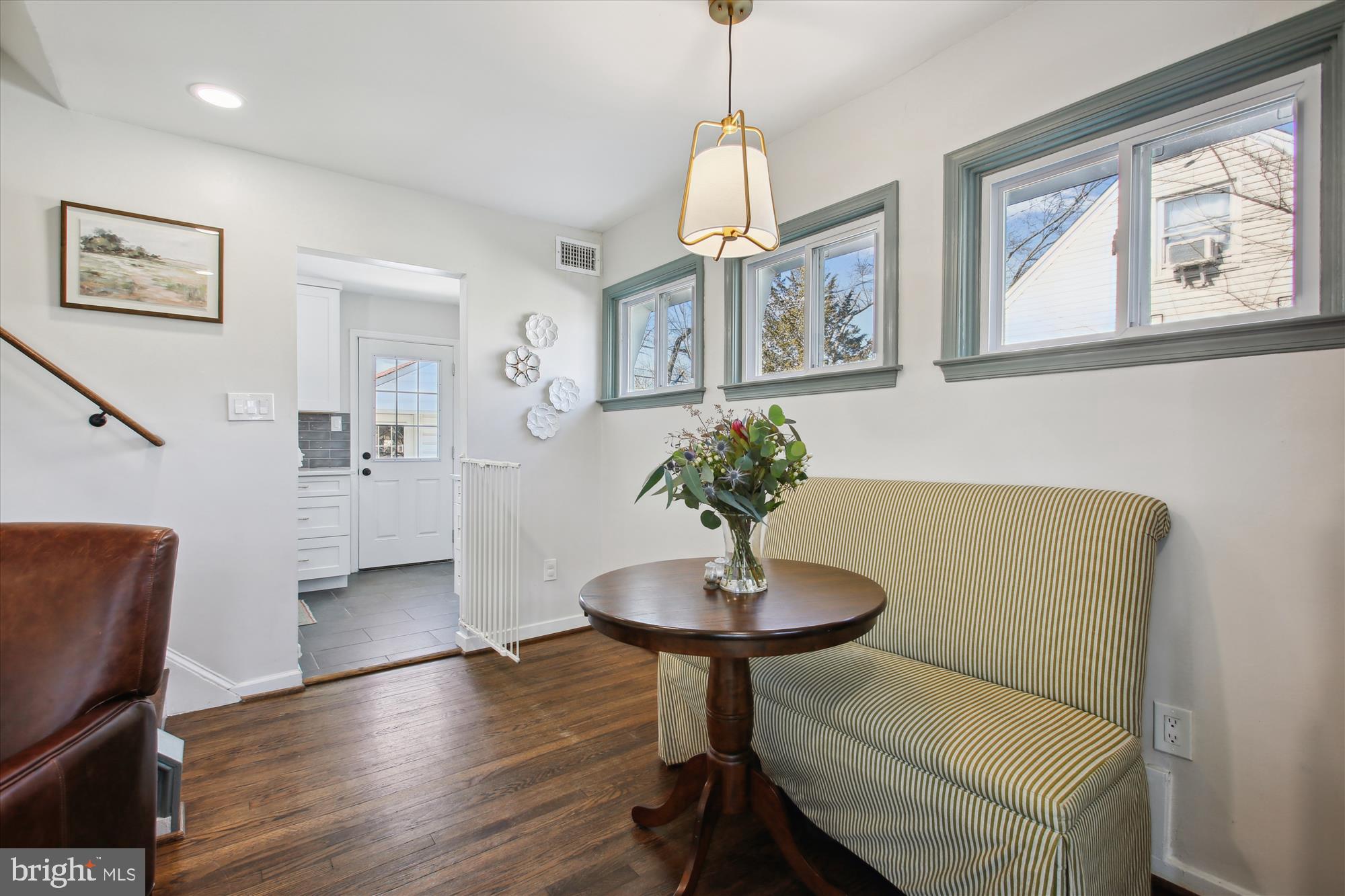 BUCKNELL MANOR - Residential