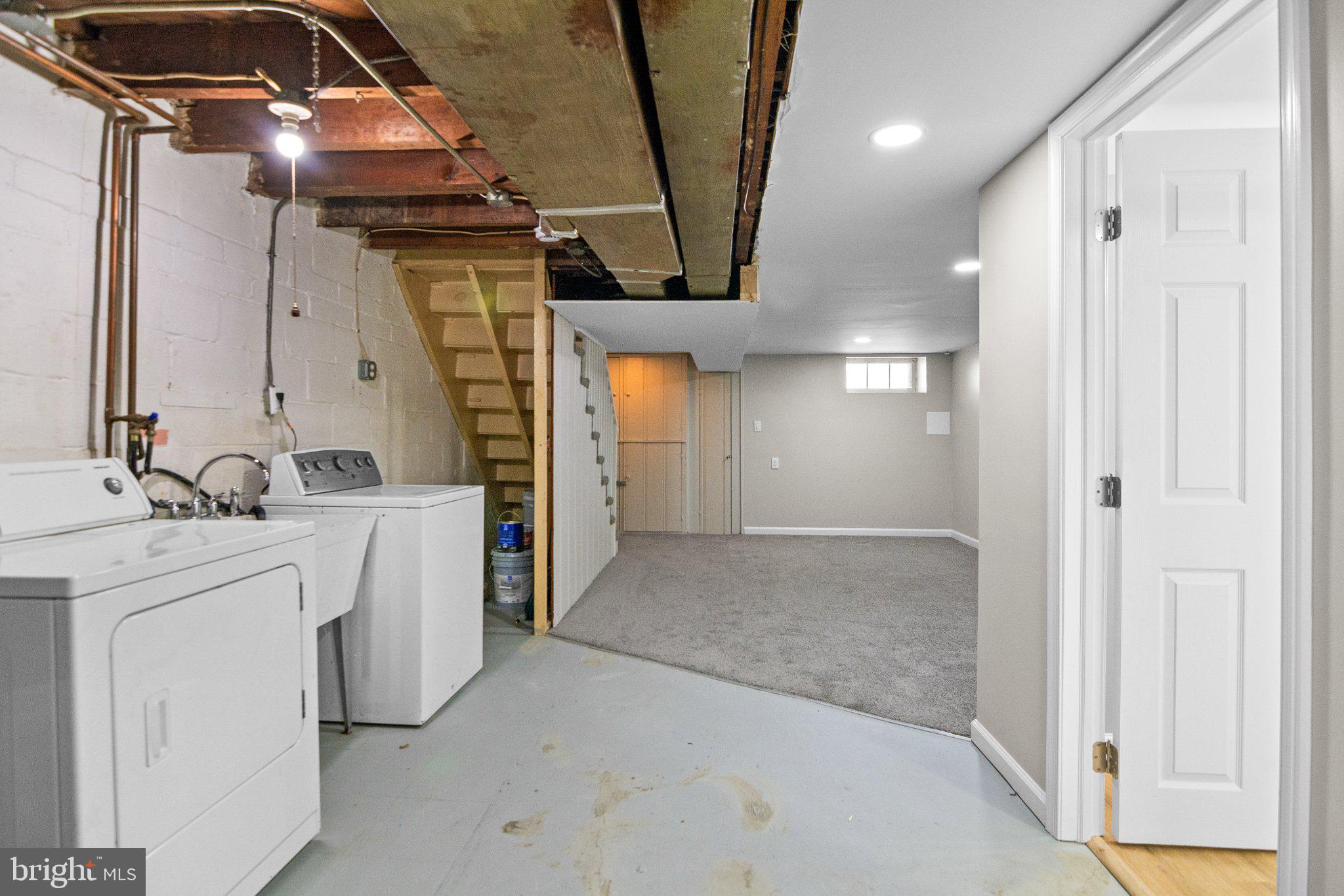 EASTWOOD - Residential