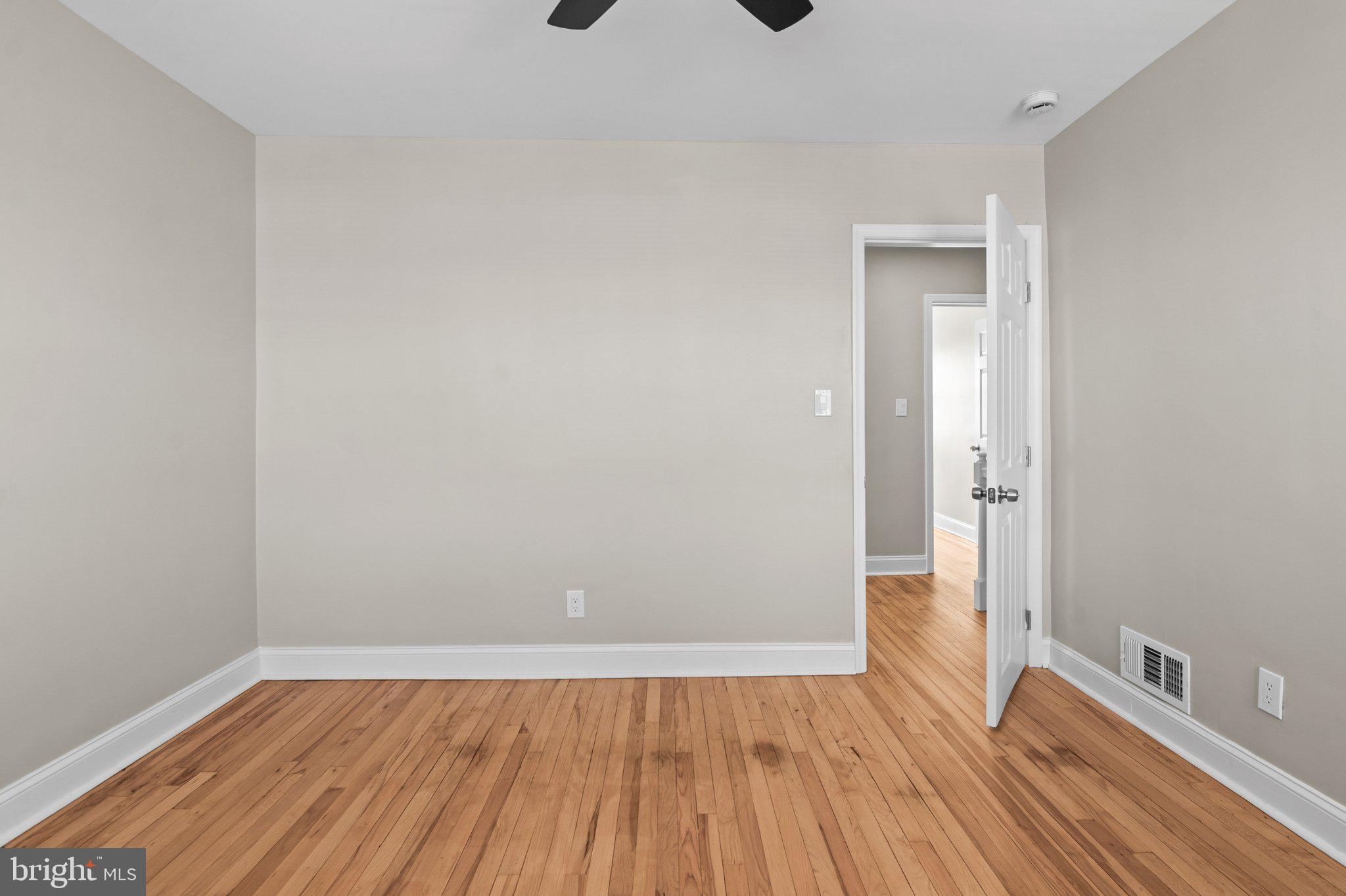 EASTWOOD - Residential