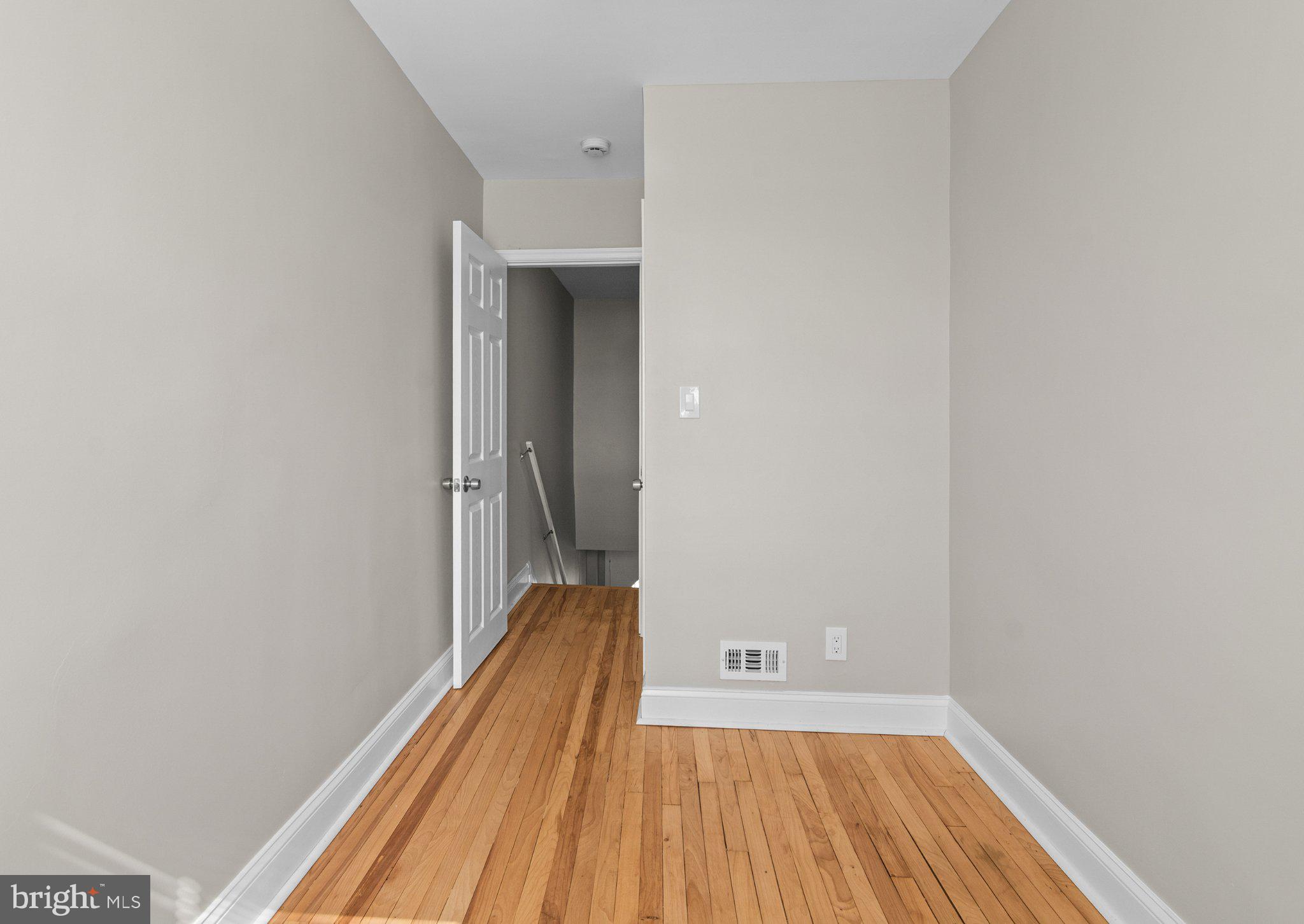 EASTWOOD - Residential