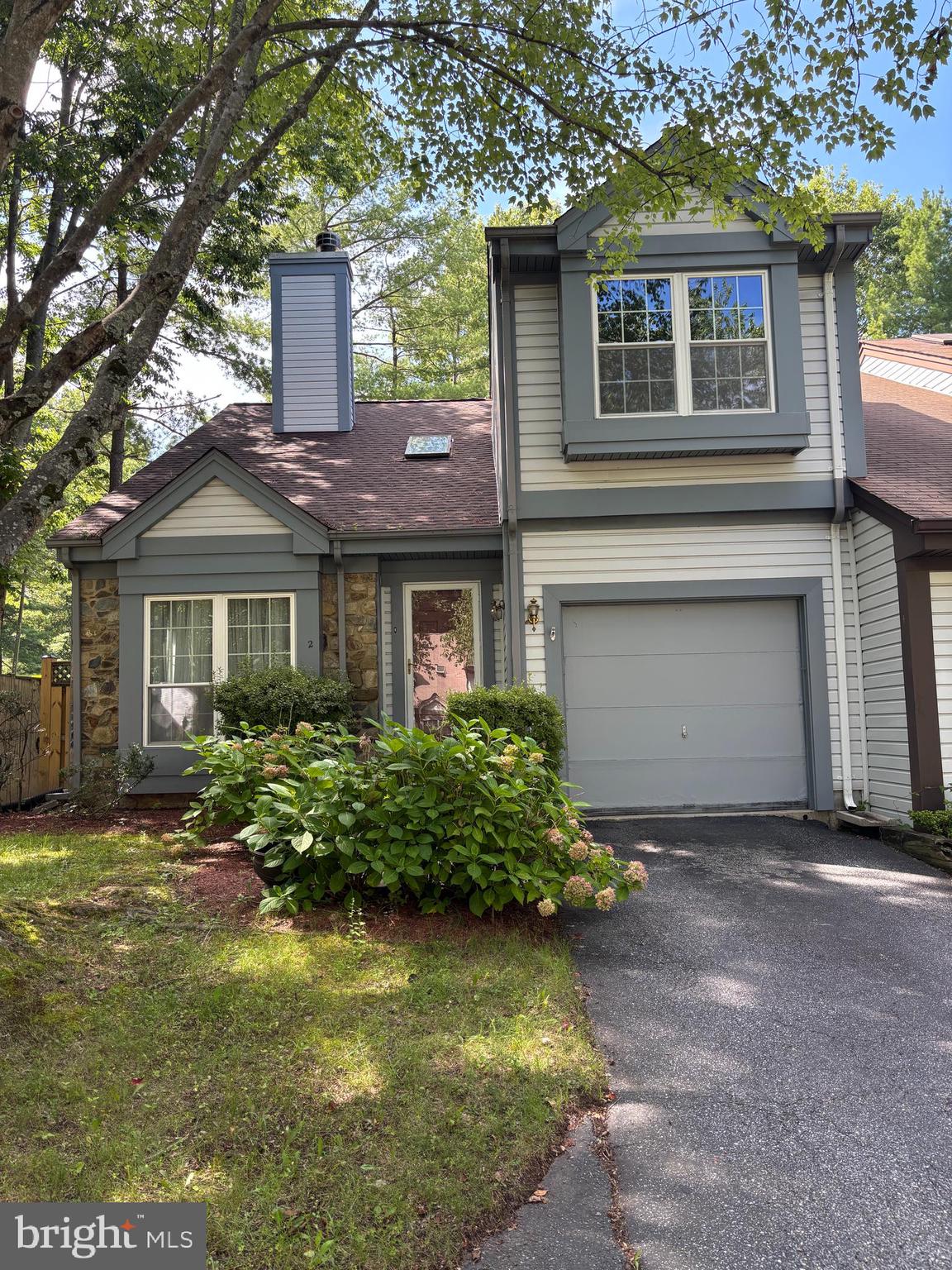 2 HUGO COURT
