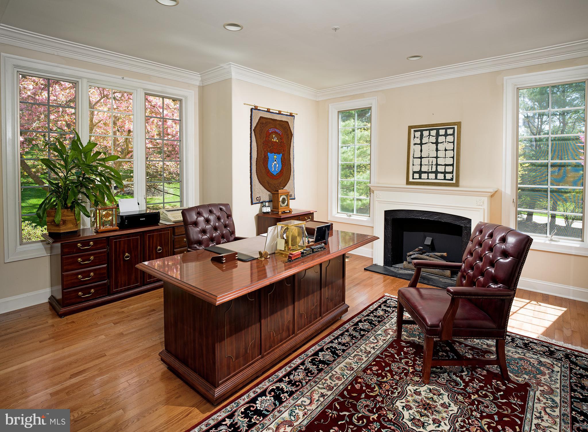 ARONWOLD - Residential