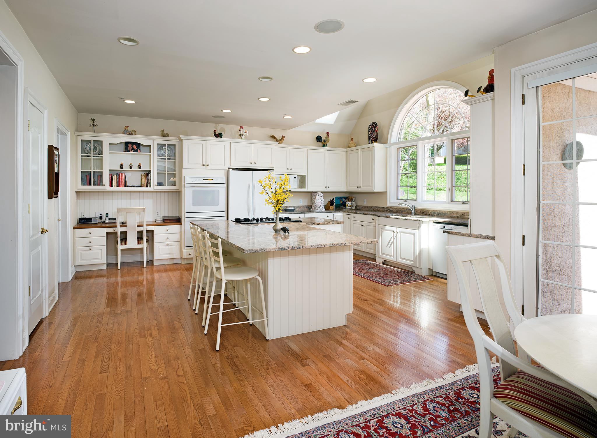 ARONWOLD - Residential