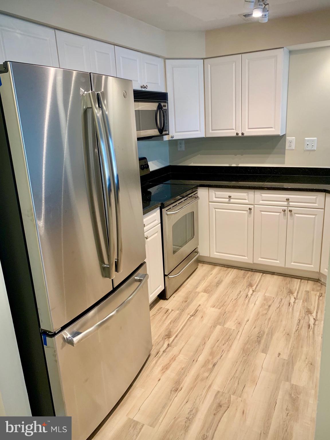 LAKE HERON CONDOMINIUMS - Residential Lease