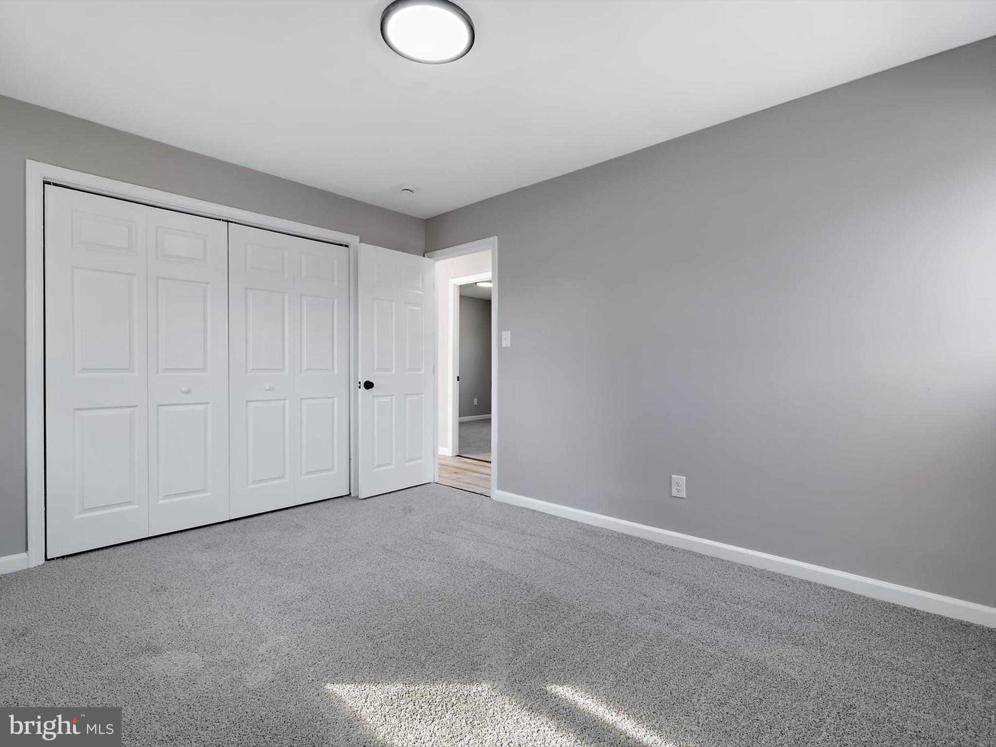 MUNSON HEIGHTS - Residential