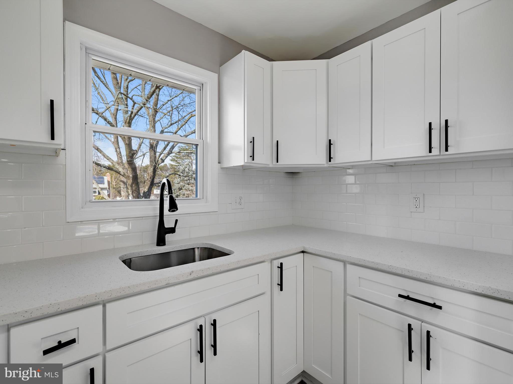 MUNSON HEIGHTS - Residential