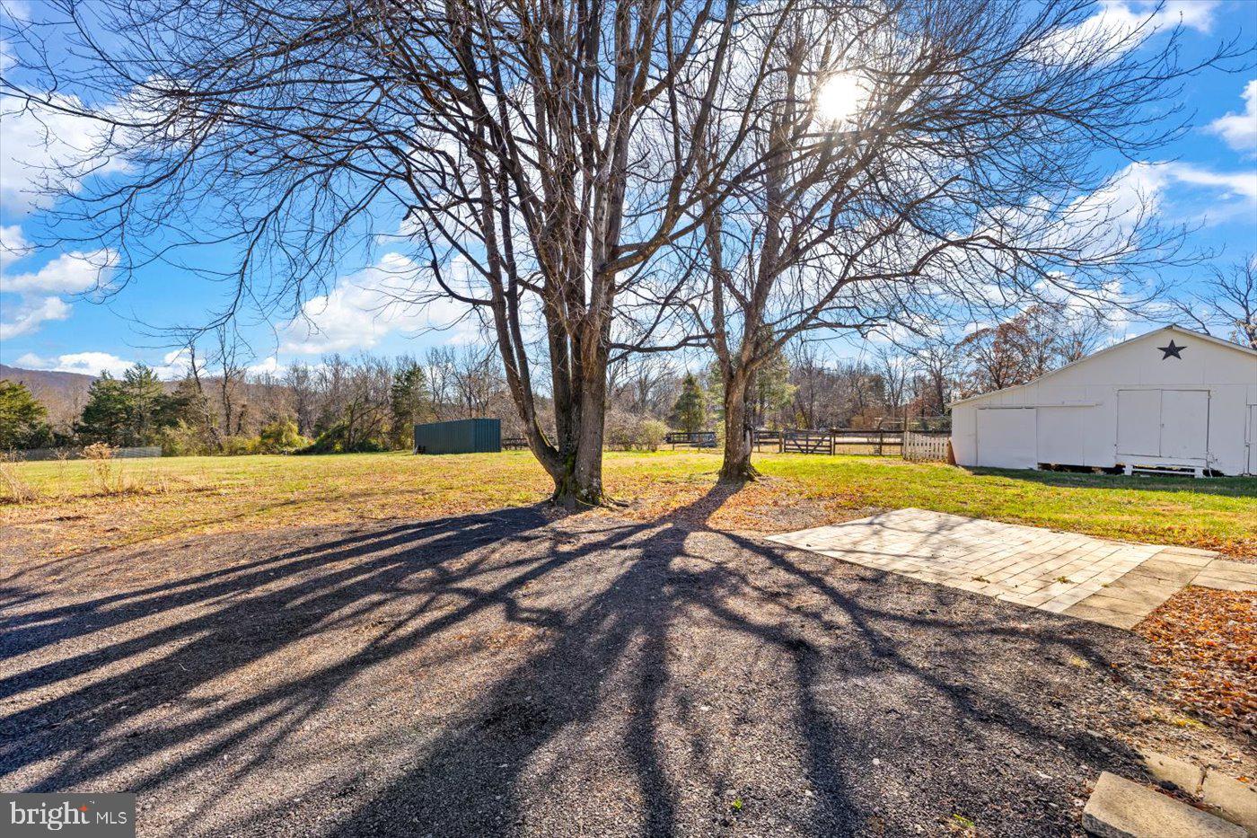 BRIGHTWOOD - Residential
