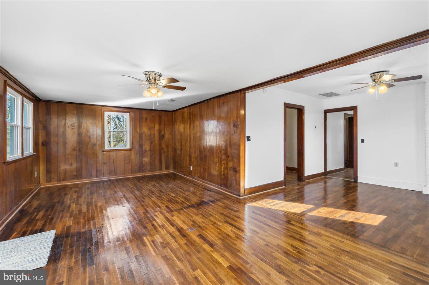 BRIGHTWOOD - Residential
