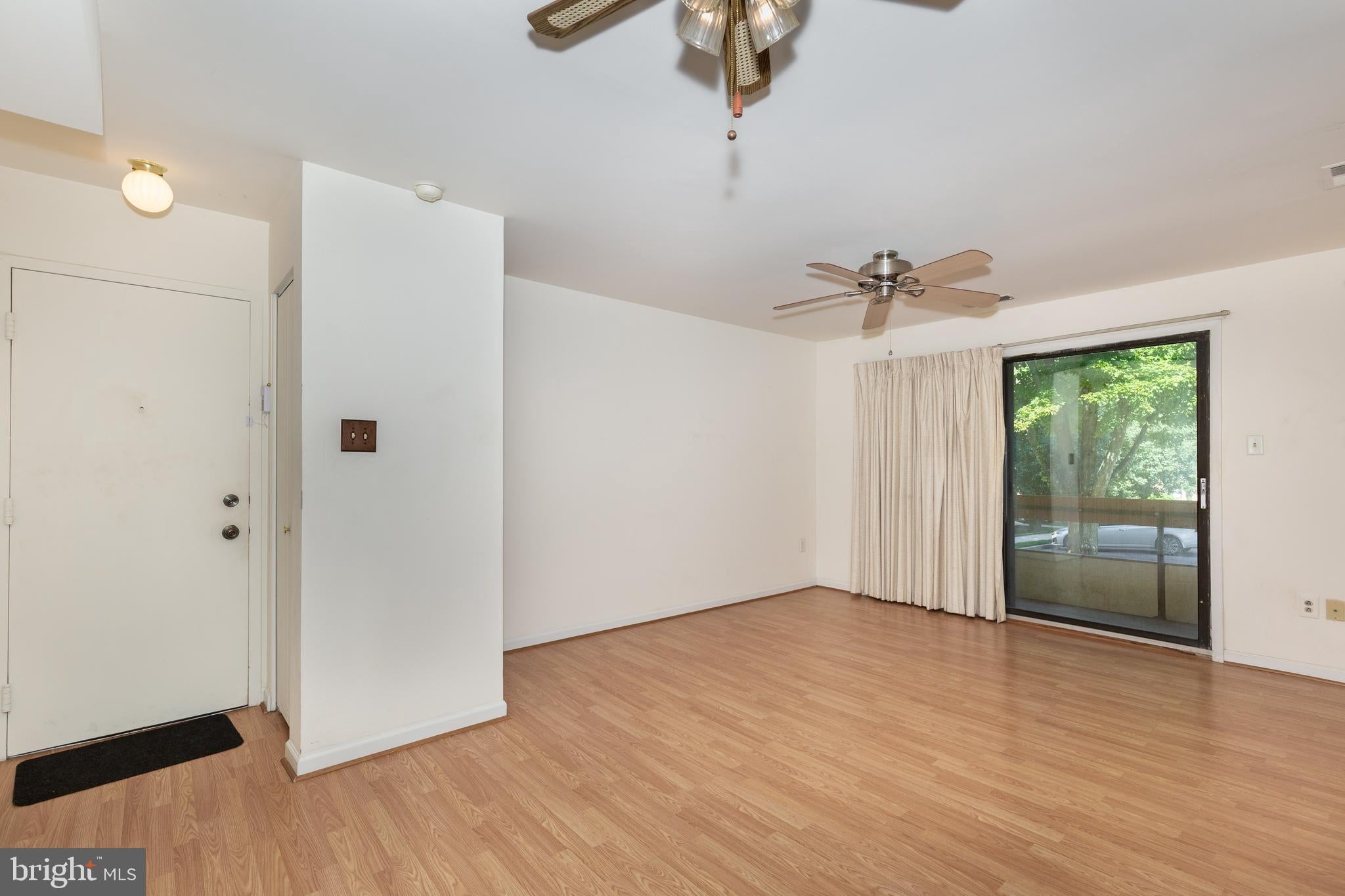 1001 SCARLET OAK COURT 2A