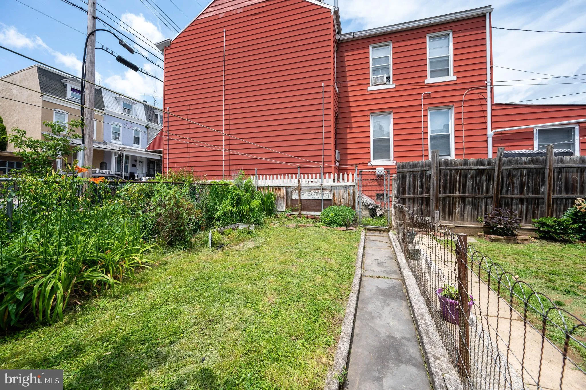 Reading, Pennsylvania 19601, United States, 3 Bedrooms Bedrooms, ,2 BathroomsBathrooms,Residential,Active,149441