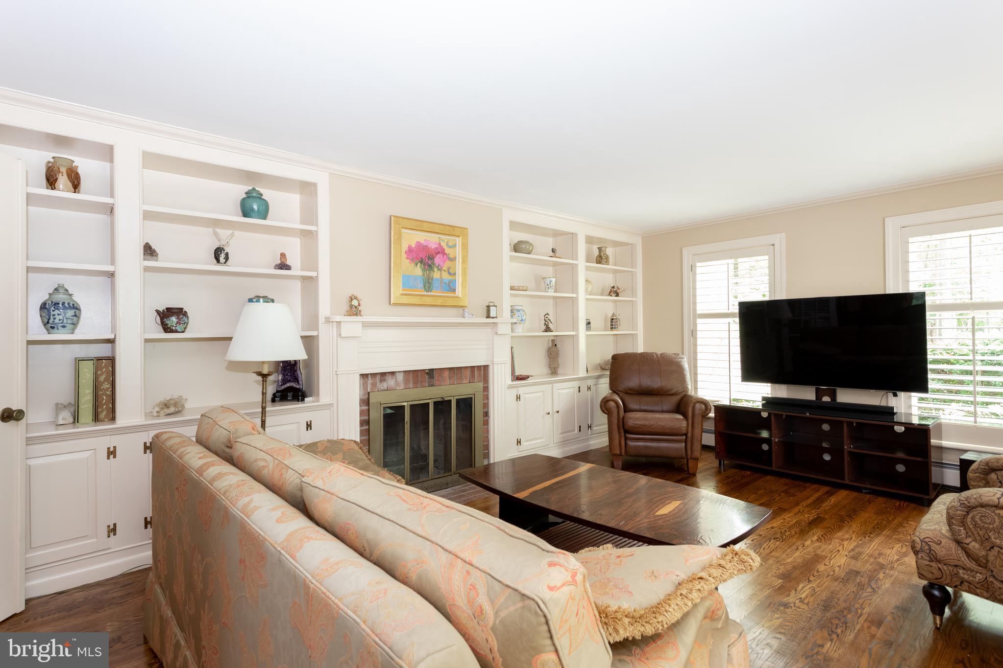 CHARLESTOWN MEADE - Residential