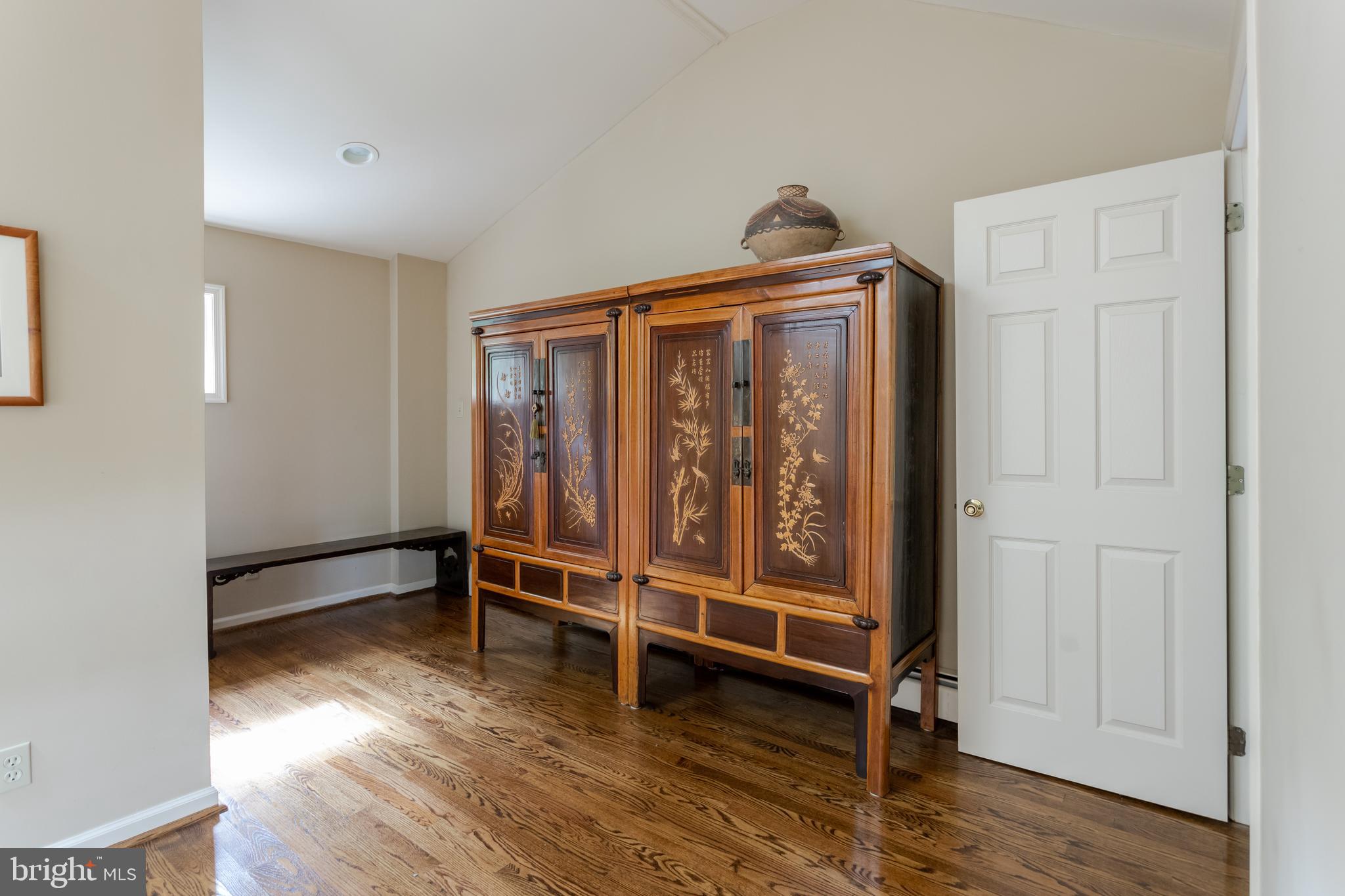 CHARLESTOWN MEADE - Residential