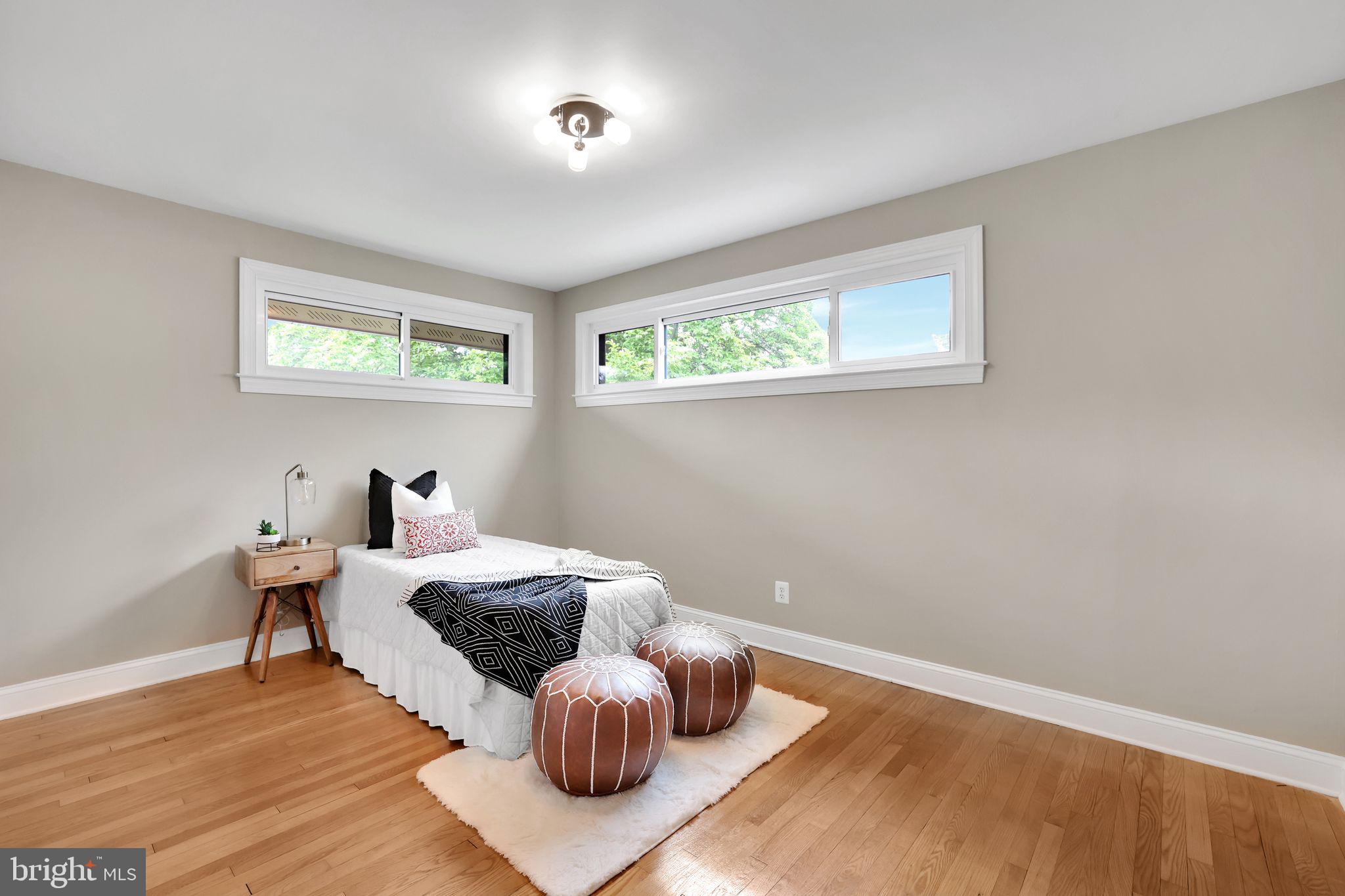 KNOLLWOOD - Residential