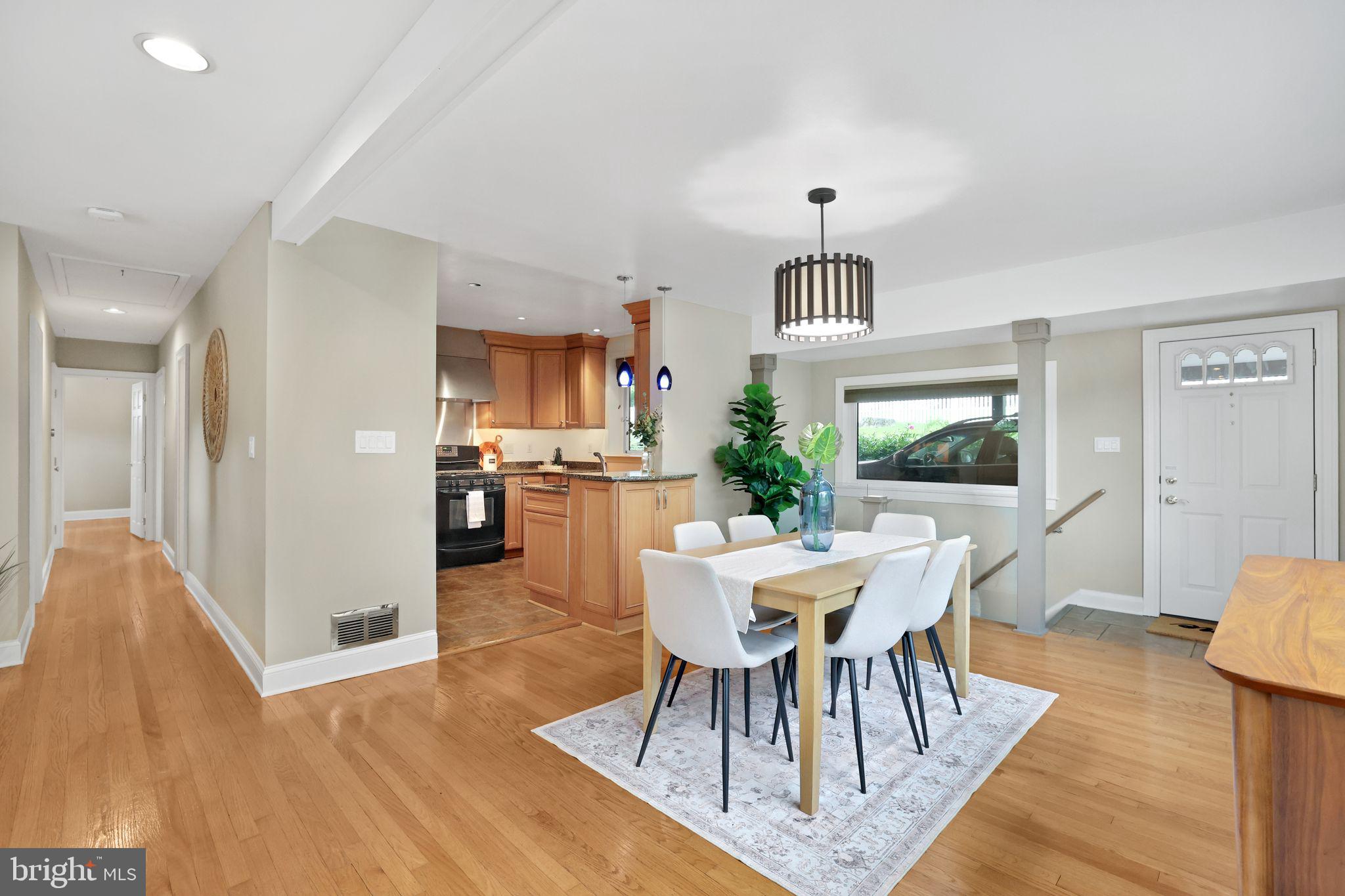 KNOLLWOOD - Residential