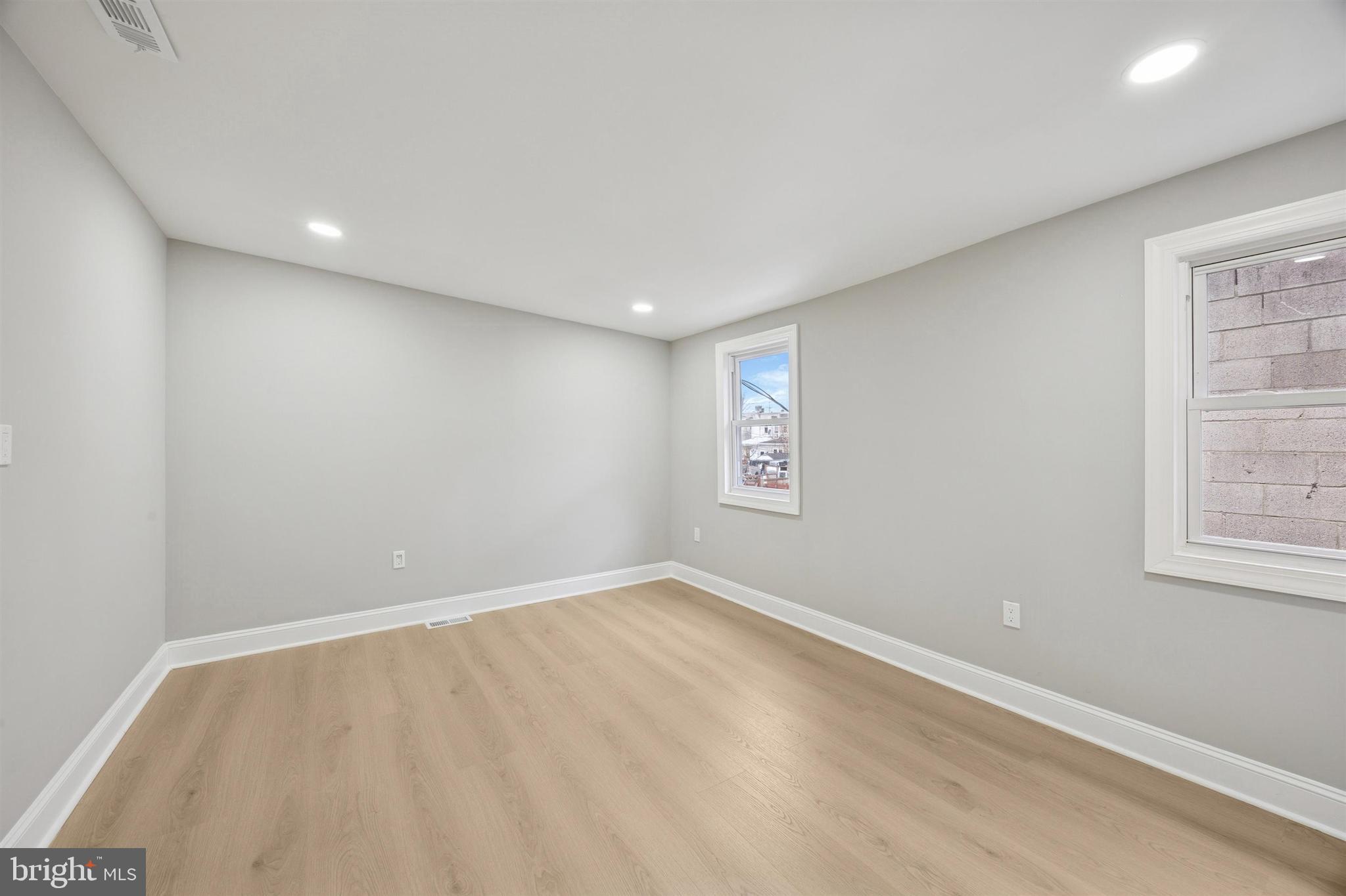 CHESTER CITY - Residential