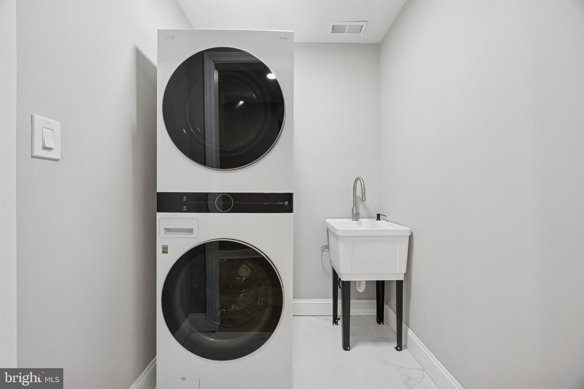 CHESTER CITY - Residential