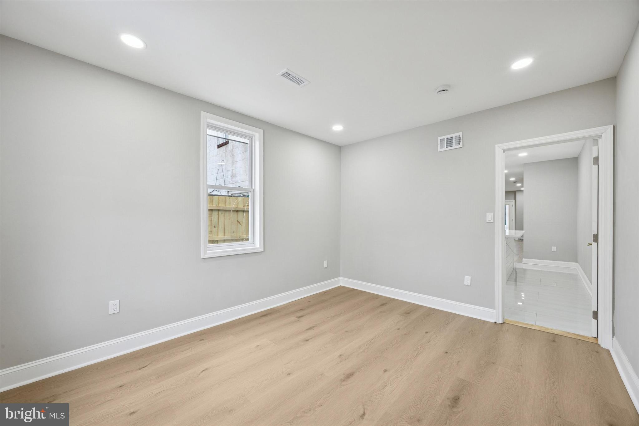 CHESTER CITY - Residential