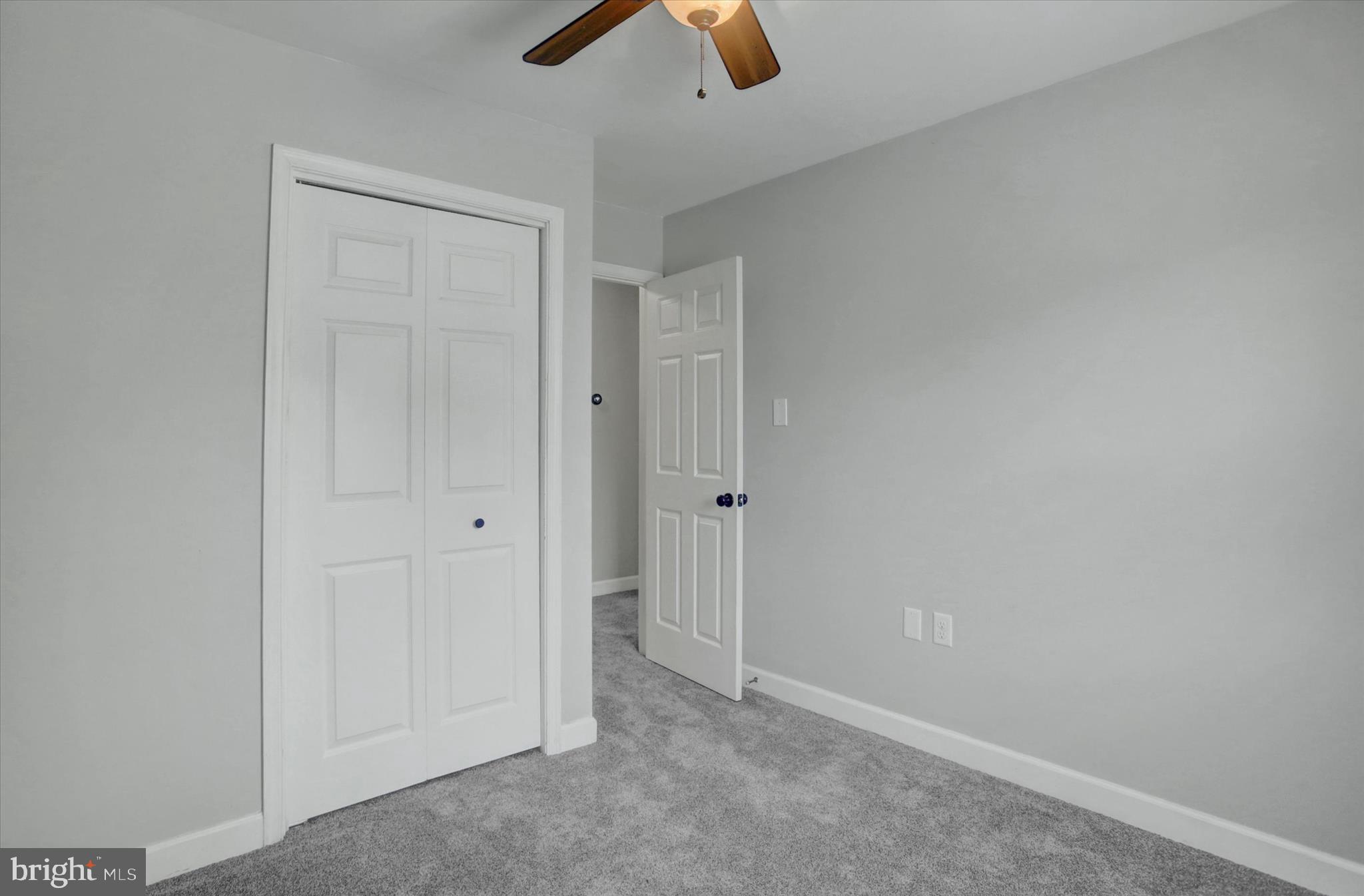 GLADE MANOR - Residential