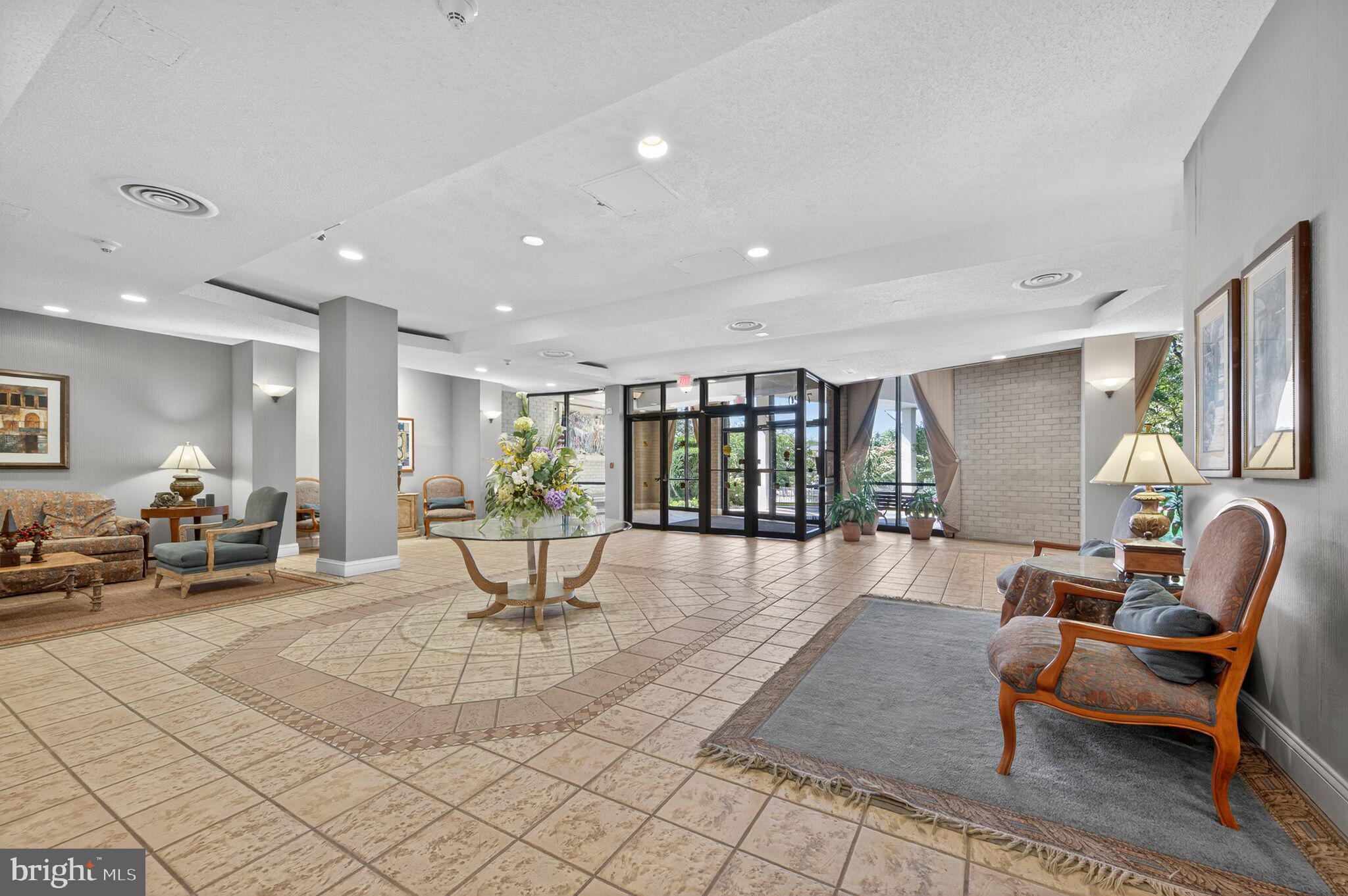 WESTLAKE PARK - Residential