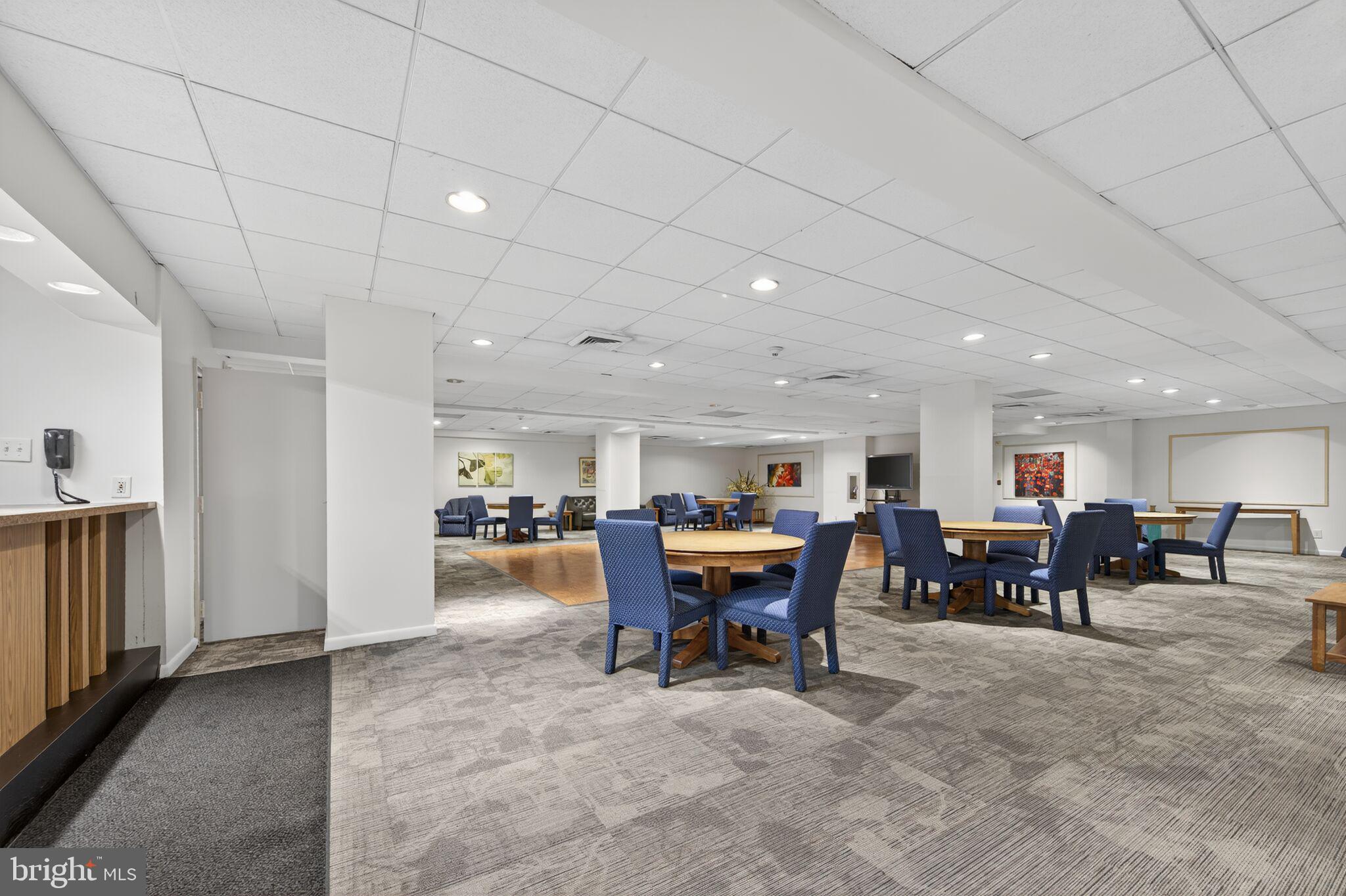 WESTLAKE PARK - Residential