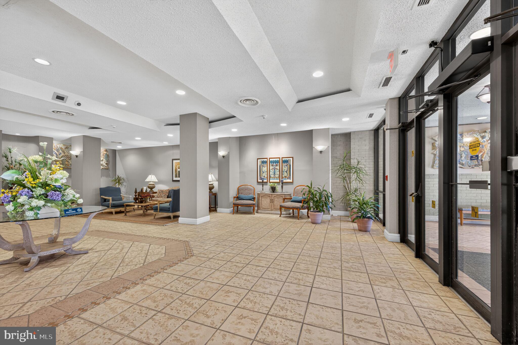 WESTLAKE PARK - Residential