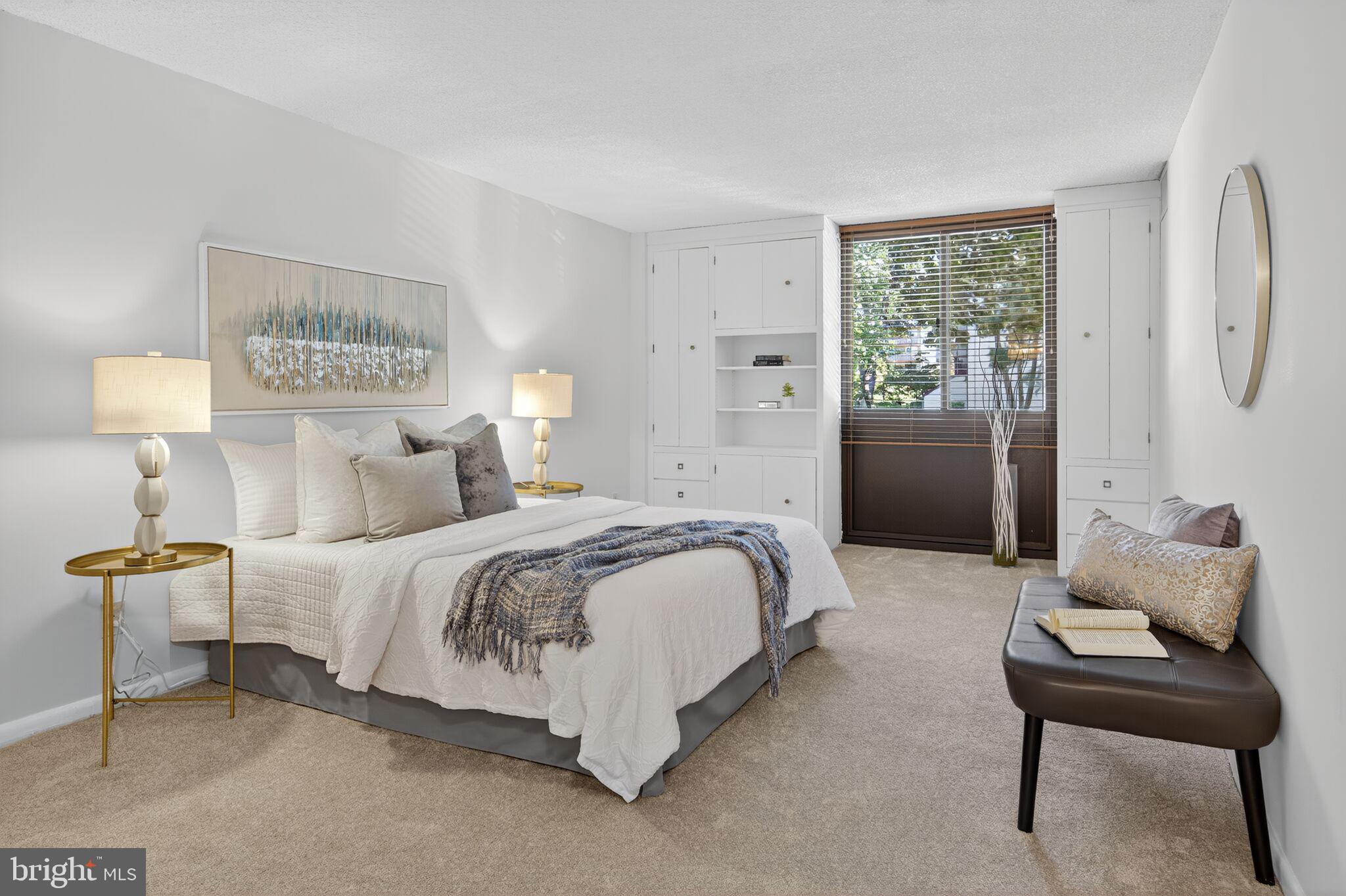 WESTLAKE PARK - Residential