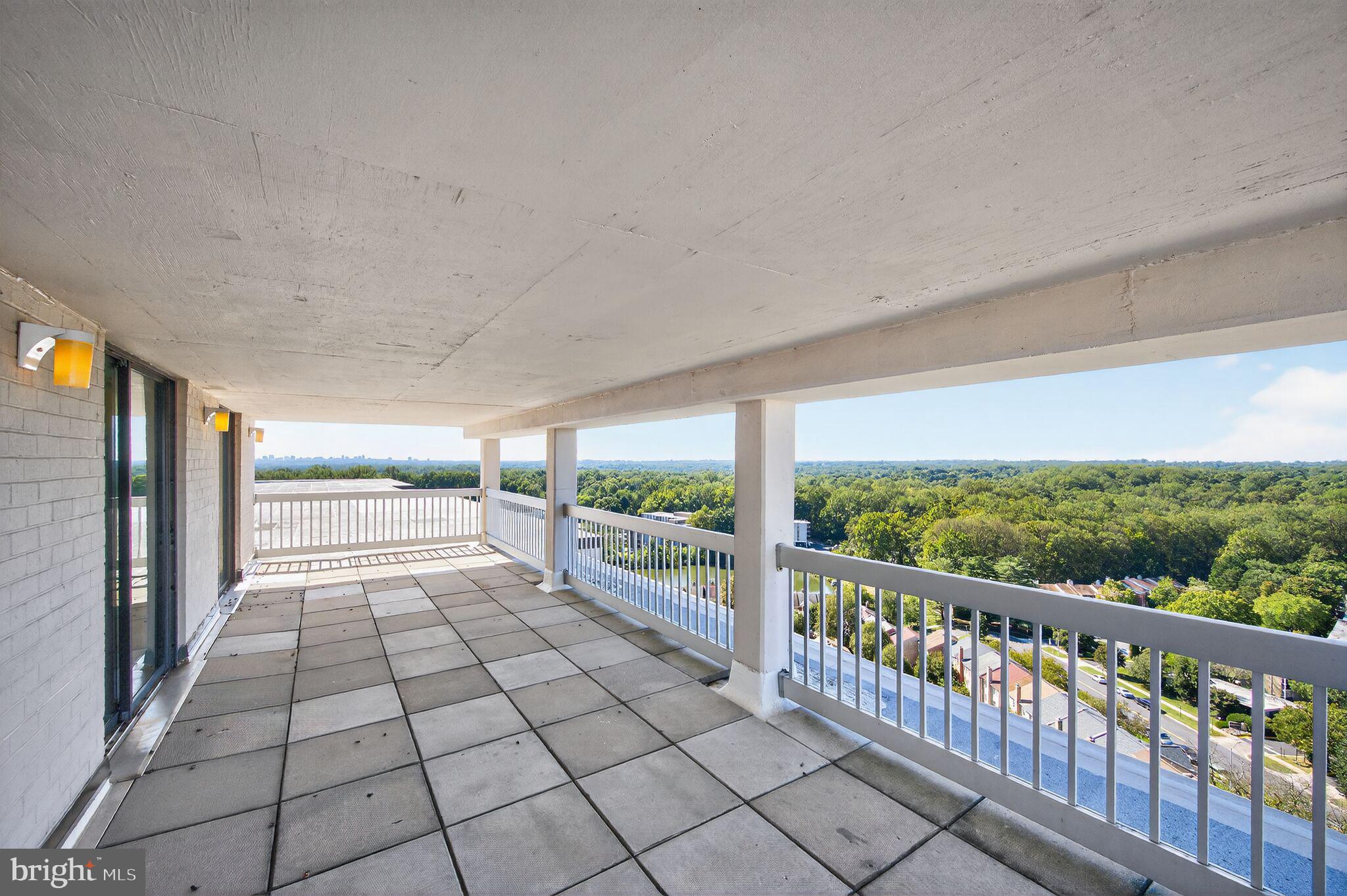 WESTLAKE PARK - Residential